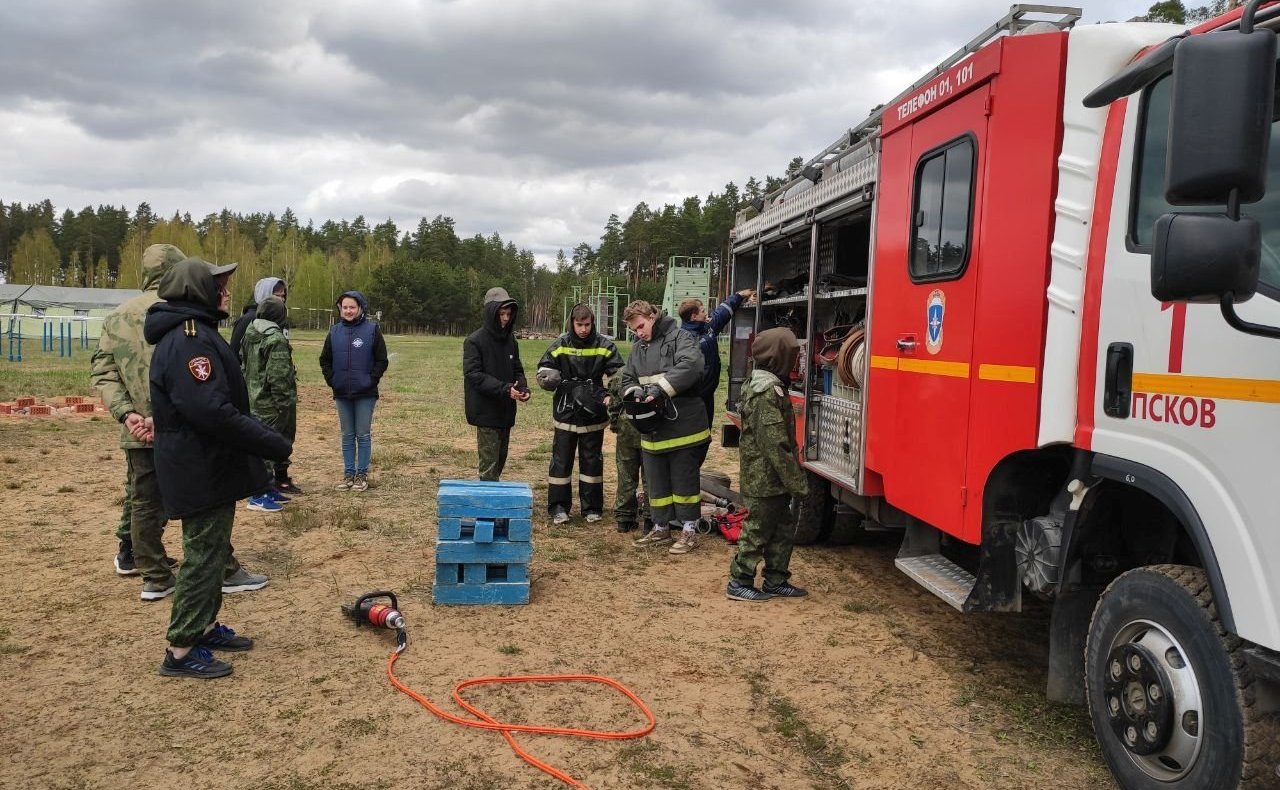 Юрий Валяев принял участие в Третьем международном походе «Наследие», который проводится на территории Псковской области