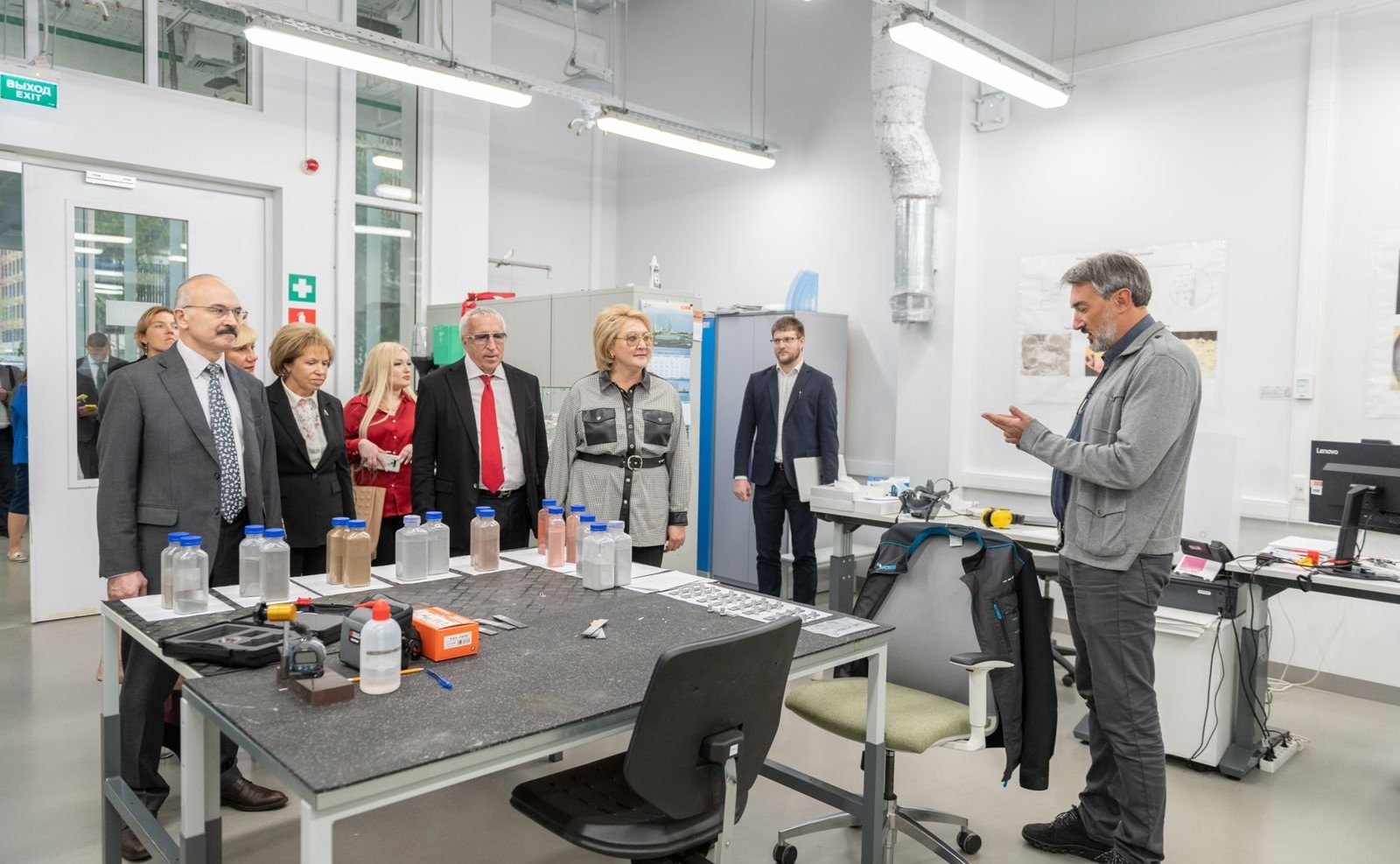 Лилия Гумерова провела встречу с преподавателями и студентами Сколковского института науки и технологий