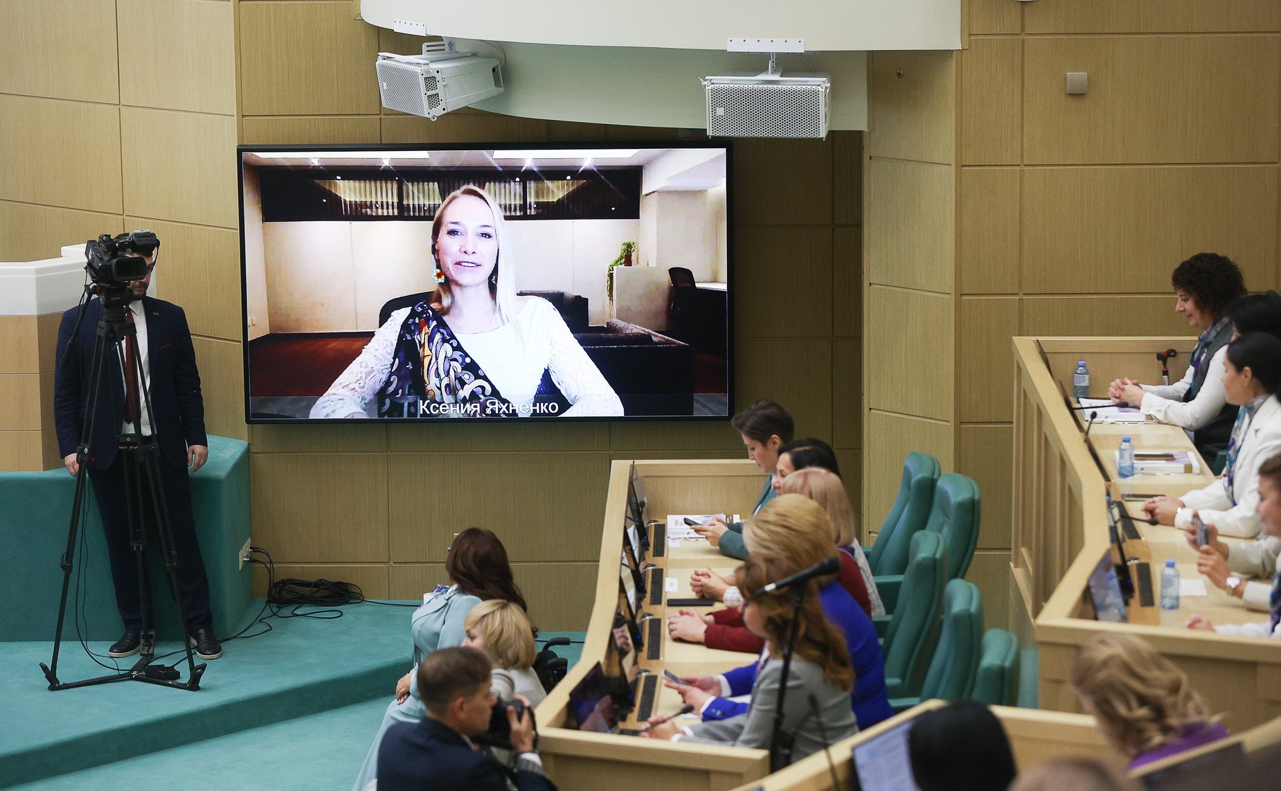 Торжественное мероприятие, посвященное подведению итогов второго международного потока образовательной программы «Женщина-лидер»