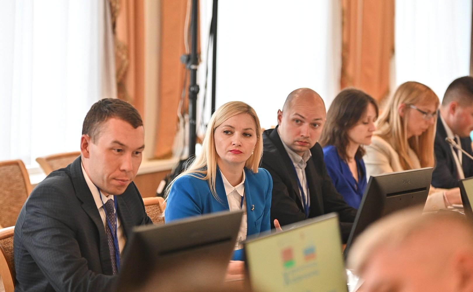 Заседание секции 6 «Волонтерское движение как фактор укрепления российско-белорусского сотрудничества. Новые возможности для социальных инициатив». X Форум регионов России и Беларуси