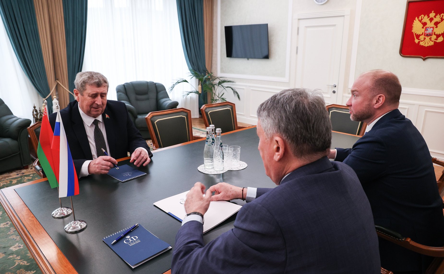 Встреча Юрия Воробьева с председателем Постоянной комиссии Совета Республики Национального собрания Республики Беларусь по региональной политике и местному самоуправлению, координатором группы международных наблюдателей от МПА СНГ