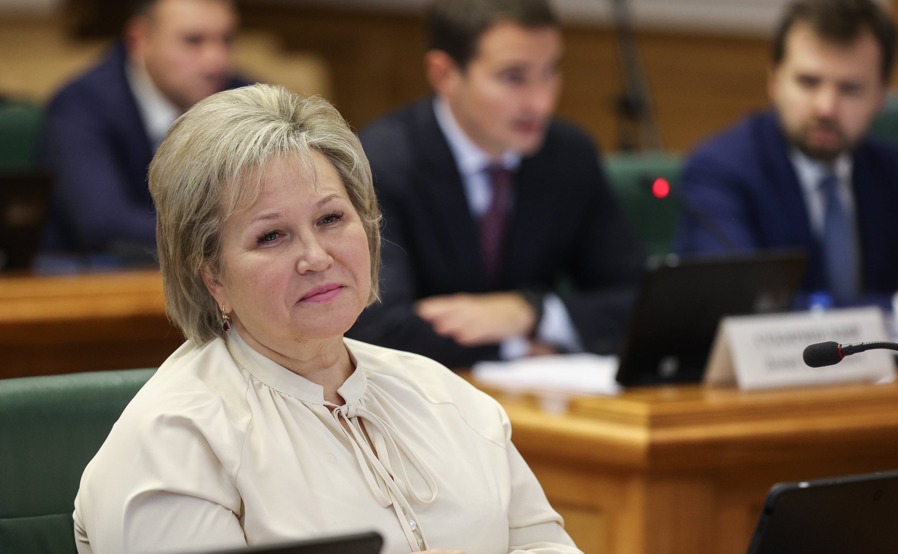 Елена Писарева