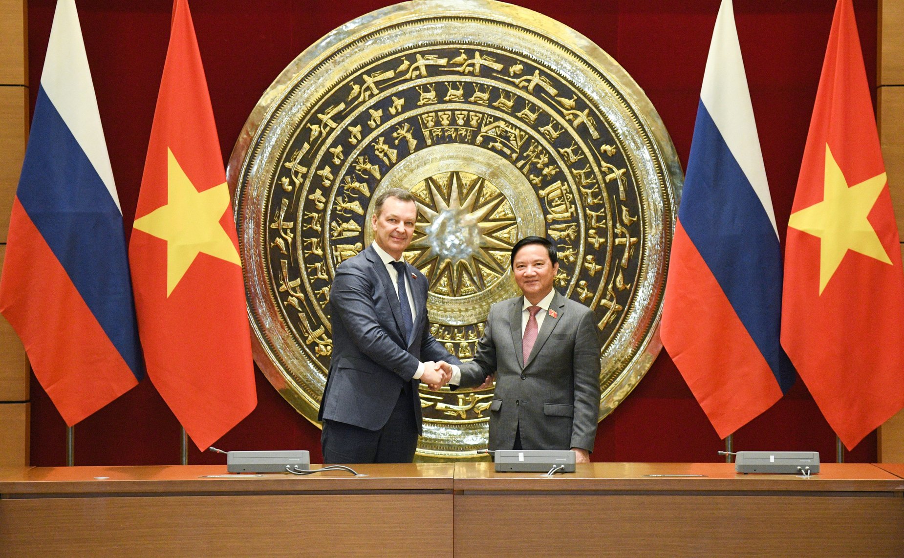 17–19 февраля 2023 года. Рабочий визит делегации СФ во Вьетнам во главе с первым заместителем Председателя СФ Андреем Яцкиным