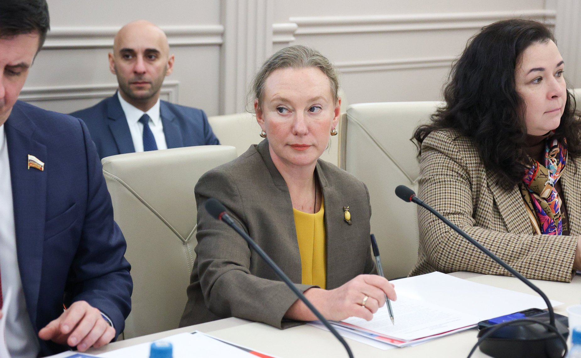 Круглый стол Комитета СФ по бюджету и финансовым рынкам на тему «Проблемы и перспективы развития страхового рынка в России»