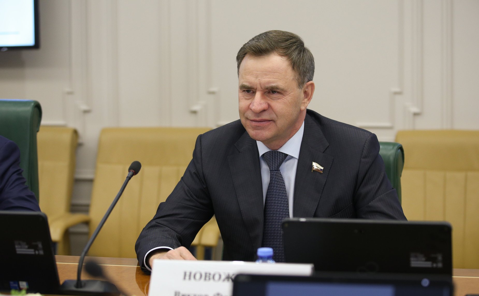 Виктор Новожилов