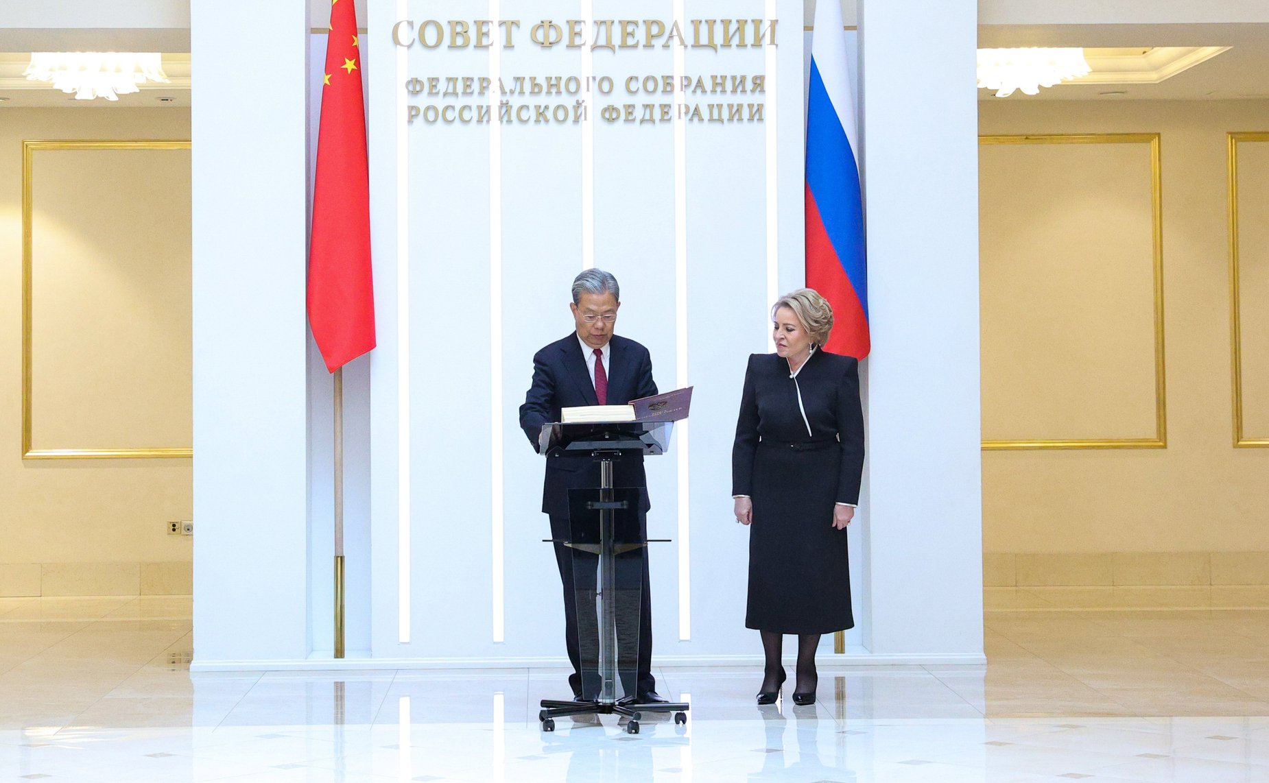 Встреча Председателя Совета Федерации Валентины Матвиенко с Председателем Постоянного комитета Всекитайского собрания народных представителей (ВСНП) Китайской Народной Республики Чжао Лэцзи
