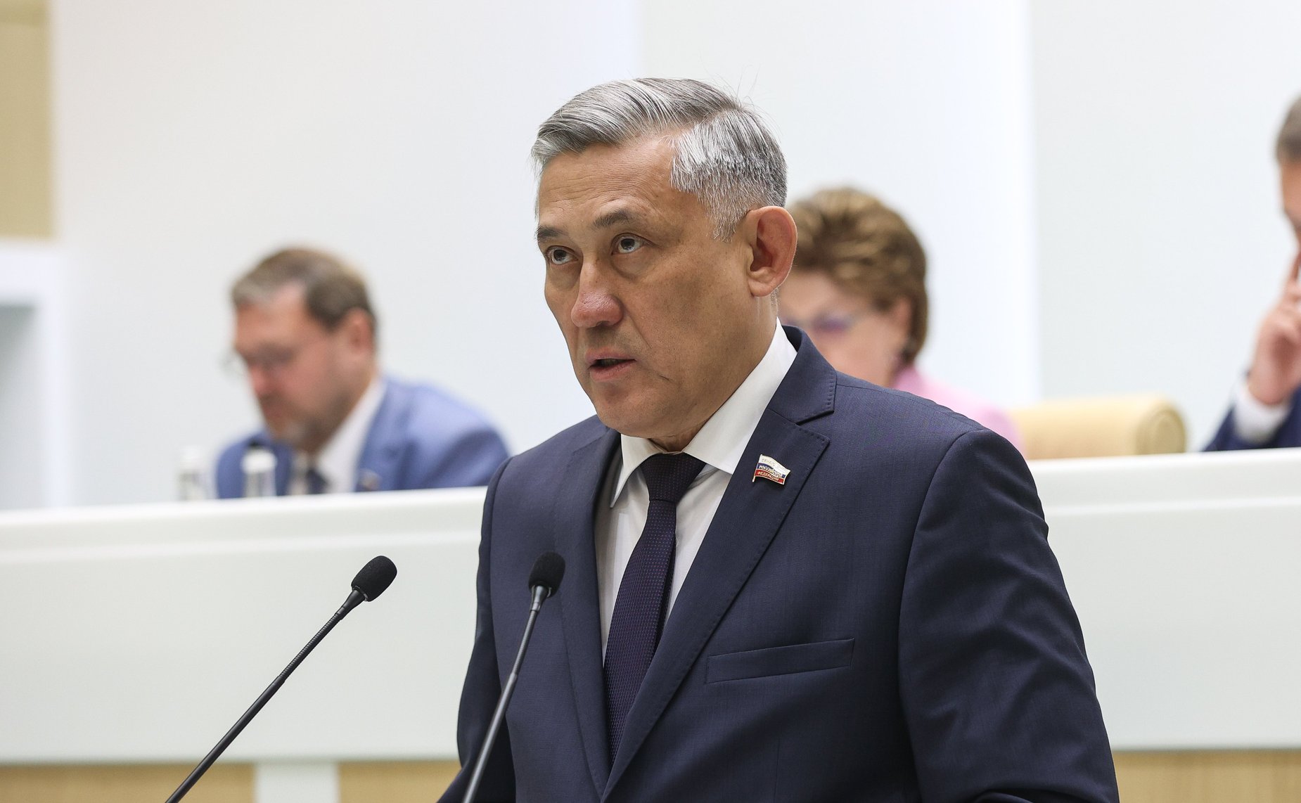 Юрий Валяев