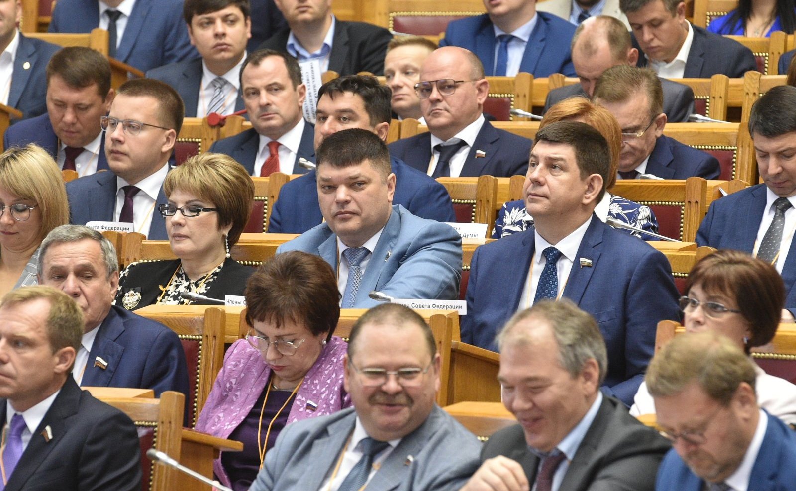 Пленарное заседание VI Форума регионов России и Беларуси на тему «Межрегиональные связи как основа формирования единого культурного и гуманитарного пространства народов России и Беларуси»