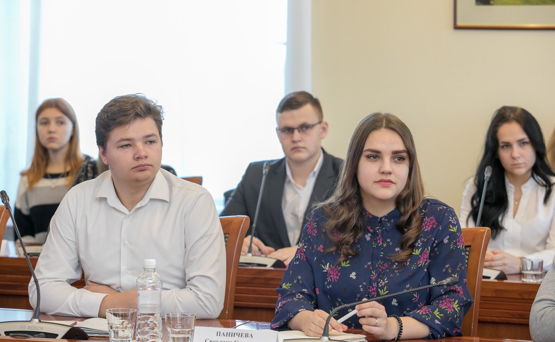 Заседание Дискуссионного клуба при Молодежном парламенте Вологодской области