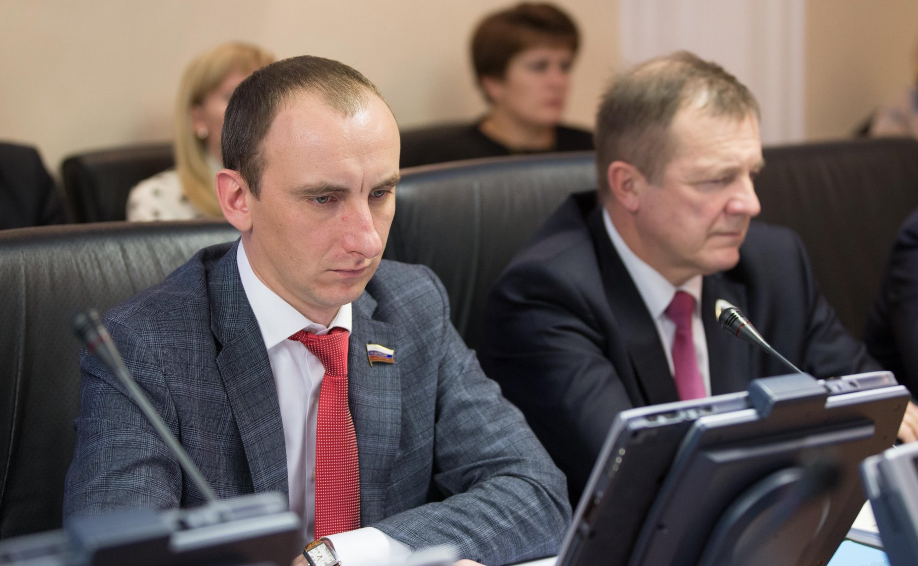 М. Марченко Парламентские слушания на тему «Совершенствование законодательства в части финансового обеспечения расходных обязательств бюджетов субъектов РФ и муниципальных образований»