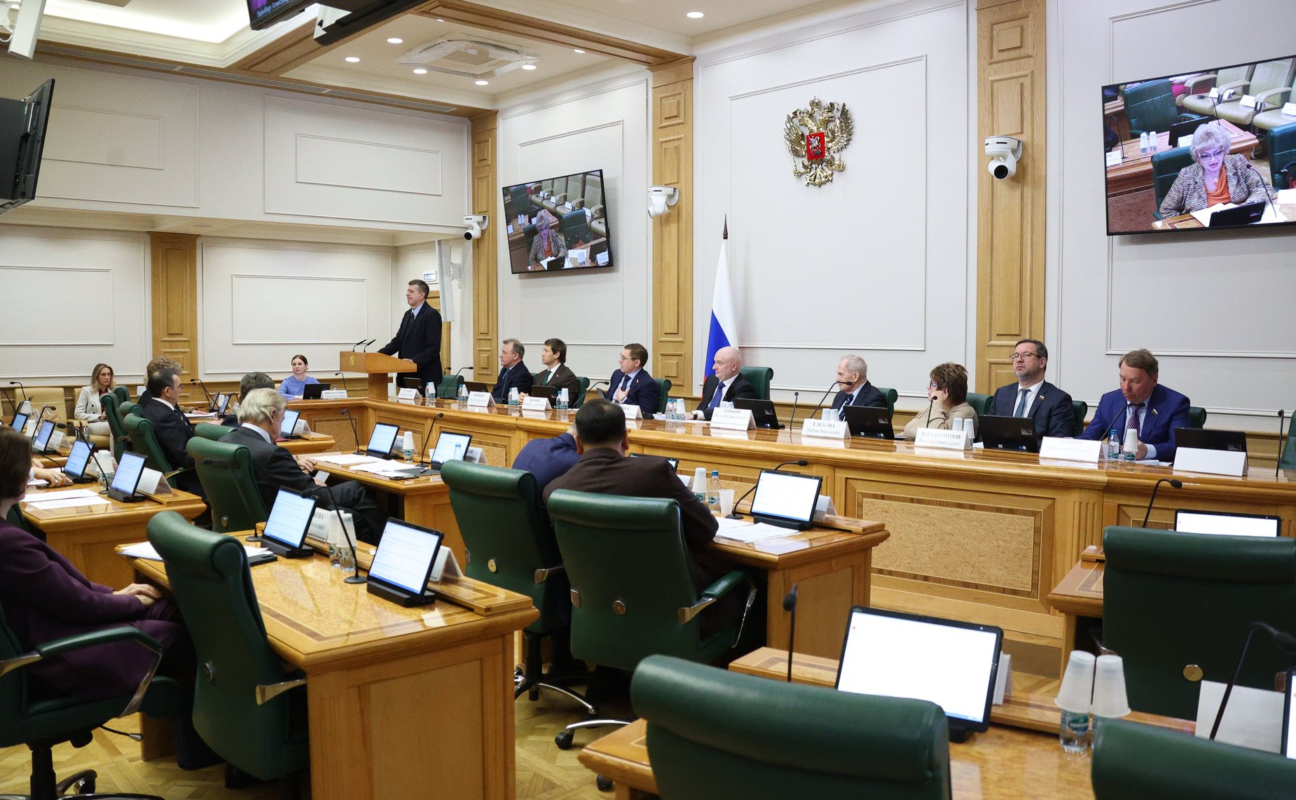 Заседание Комитета Совета Федерации по конституционному законодательству и государственному строительству