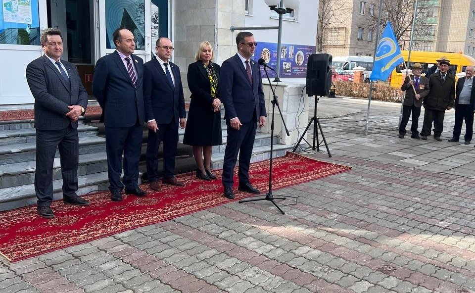 Николай Владимиров открыл митинг, посвященный памяти дважды Героя Советского Союза, летчика-космонавта СССР Андрияна Николаева