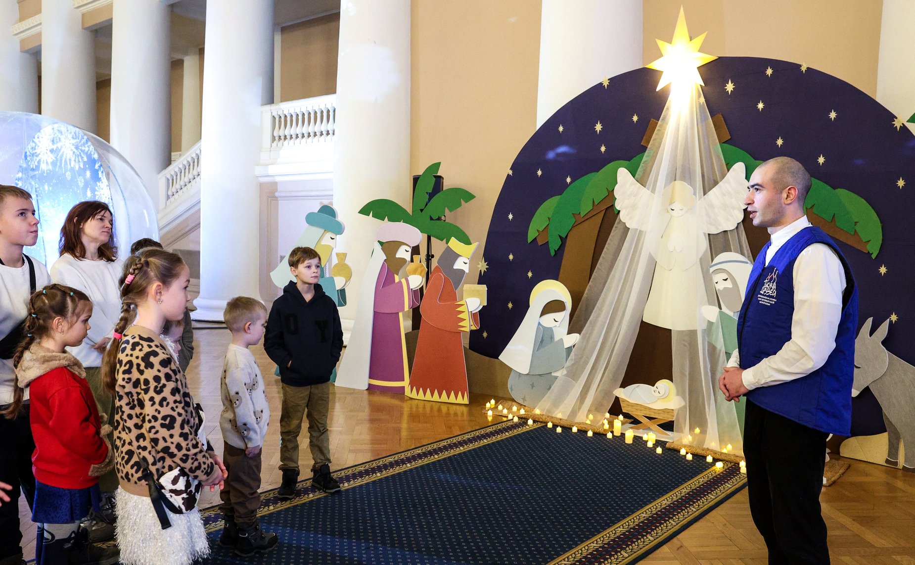 По инициативе Валентины Матвиенко в Таврическом дворце Санкт-Петербурга организована Рождественская елка для детей участников СВО