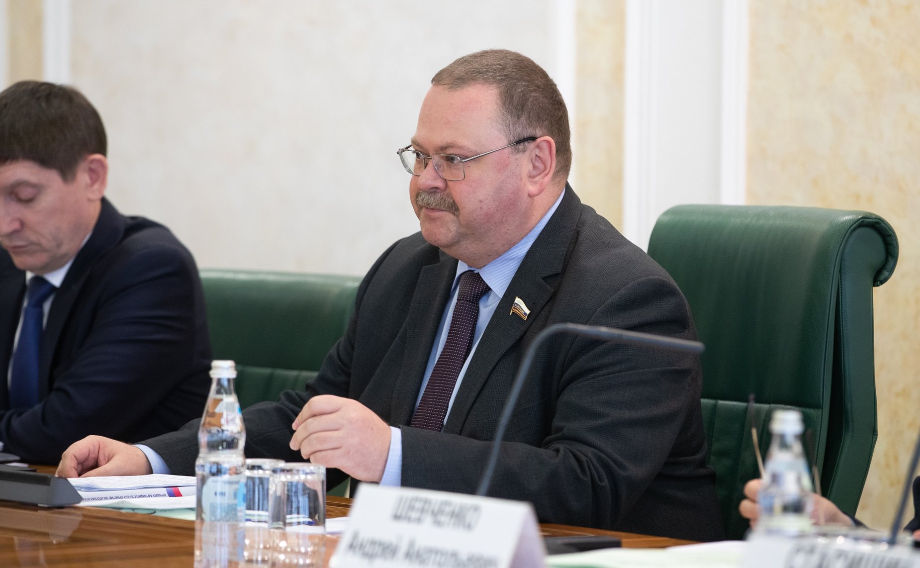 Олег Мельниченко