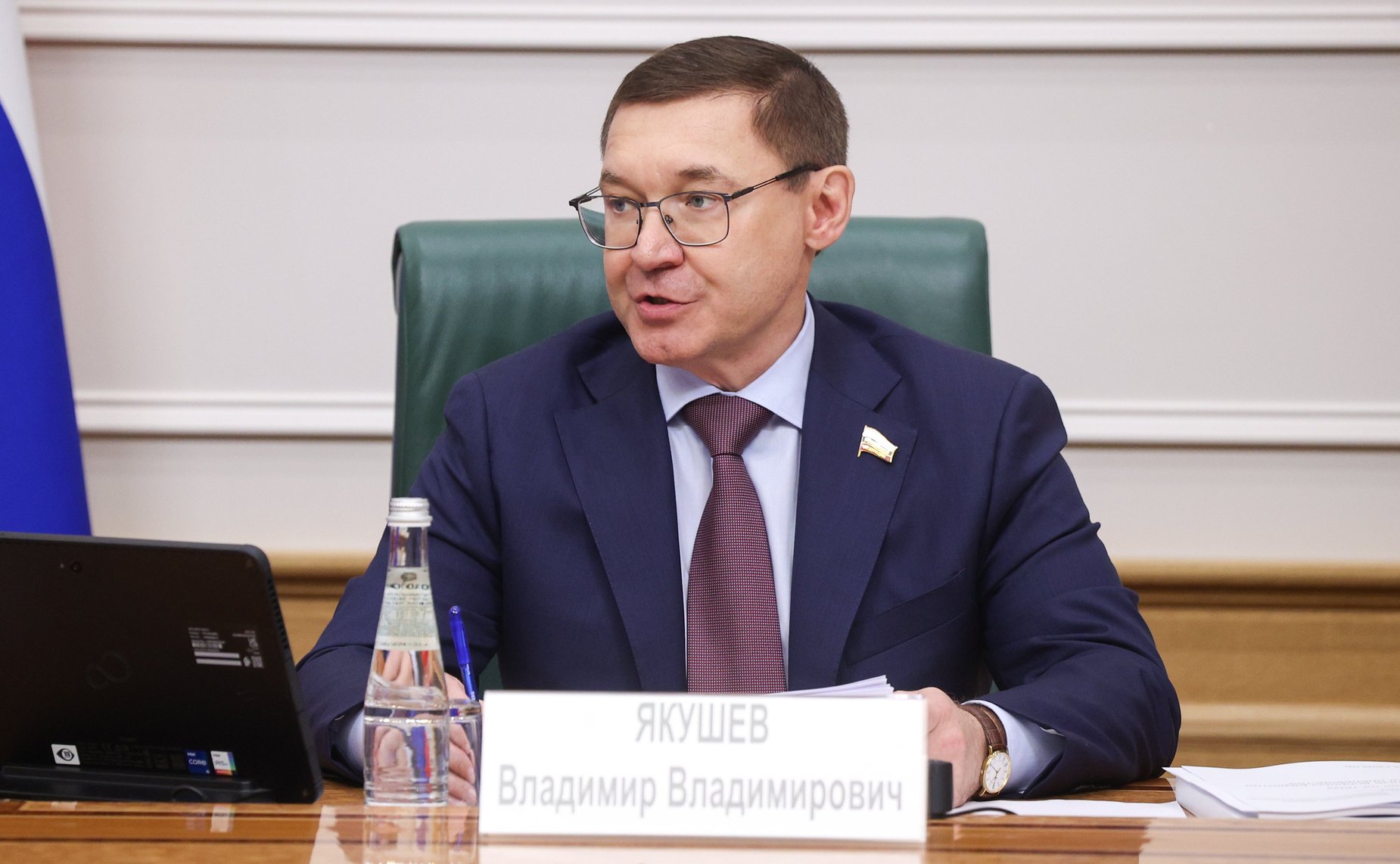 Владимир Якушев