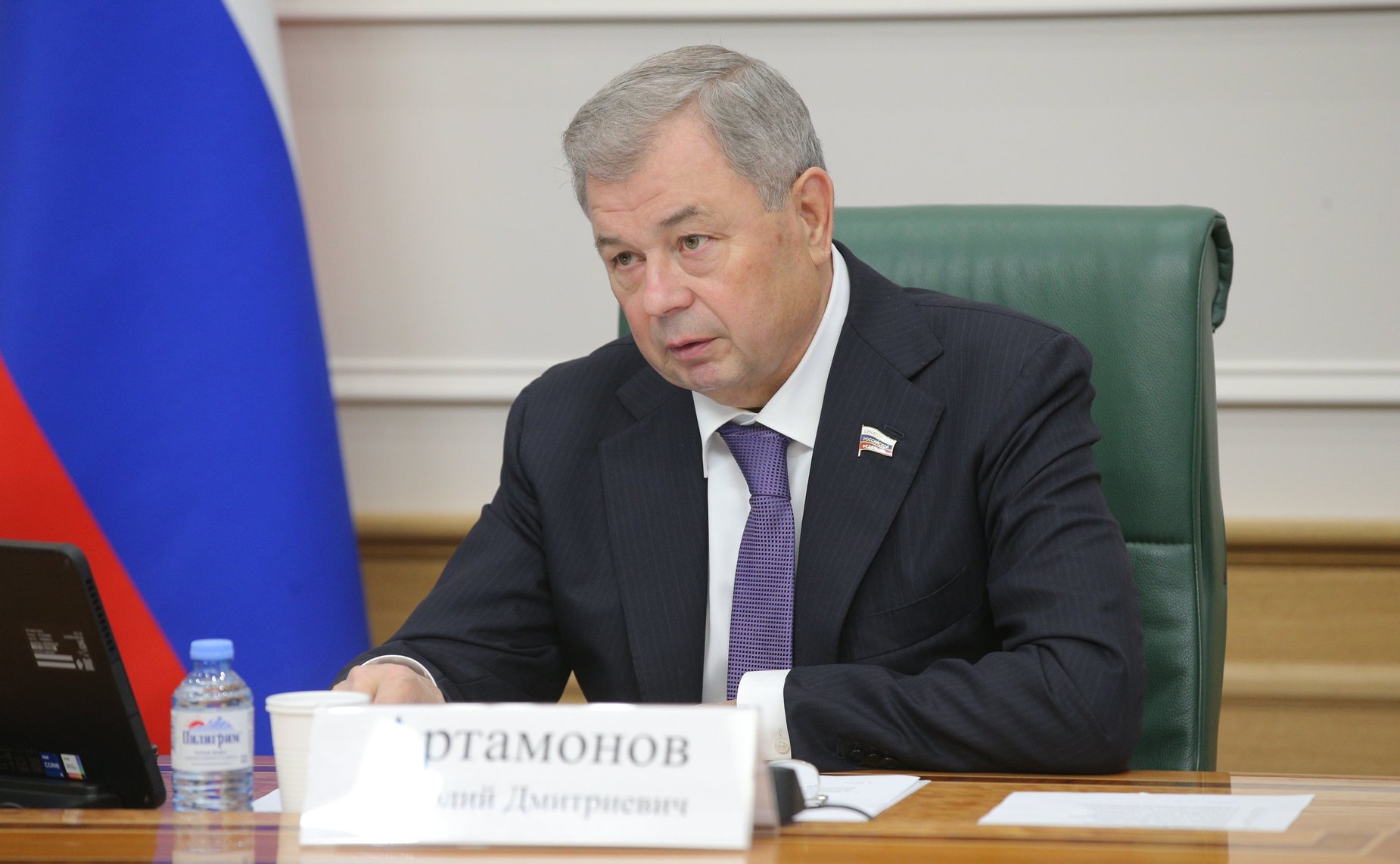 Анатолий Артамонов