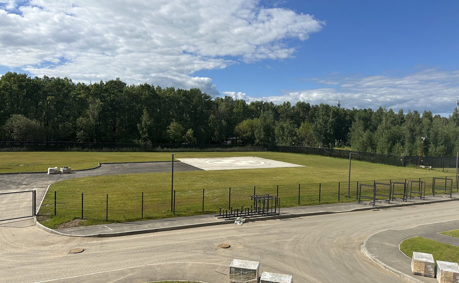 Игорь Мурог вместе с вице-губернатором Рязанской области Артемом Брановым посетил площадку строительства нового военного госпиталя в городе Рязани