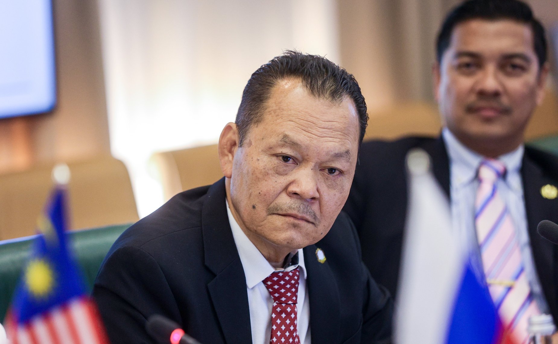 Григорий Карасин провел встречу с заместителем Председателя Сената Парламента Малайзии Нуром Джазланом Мохамедом