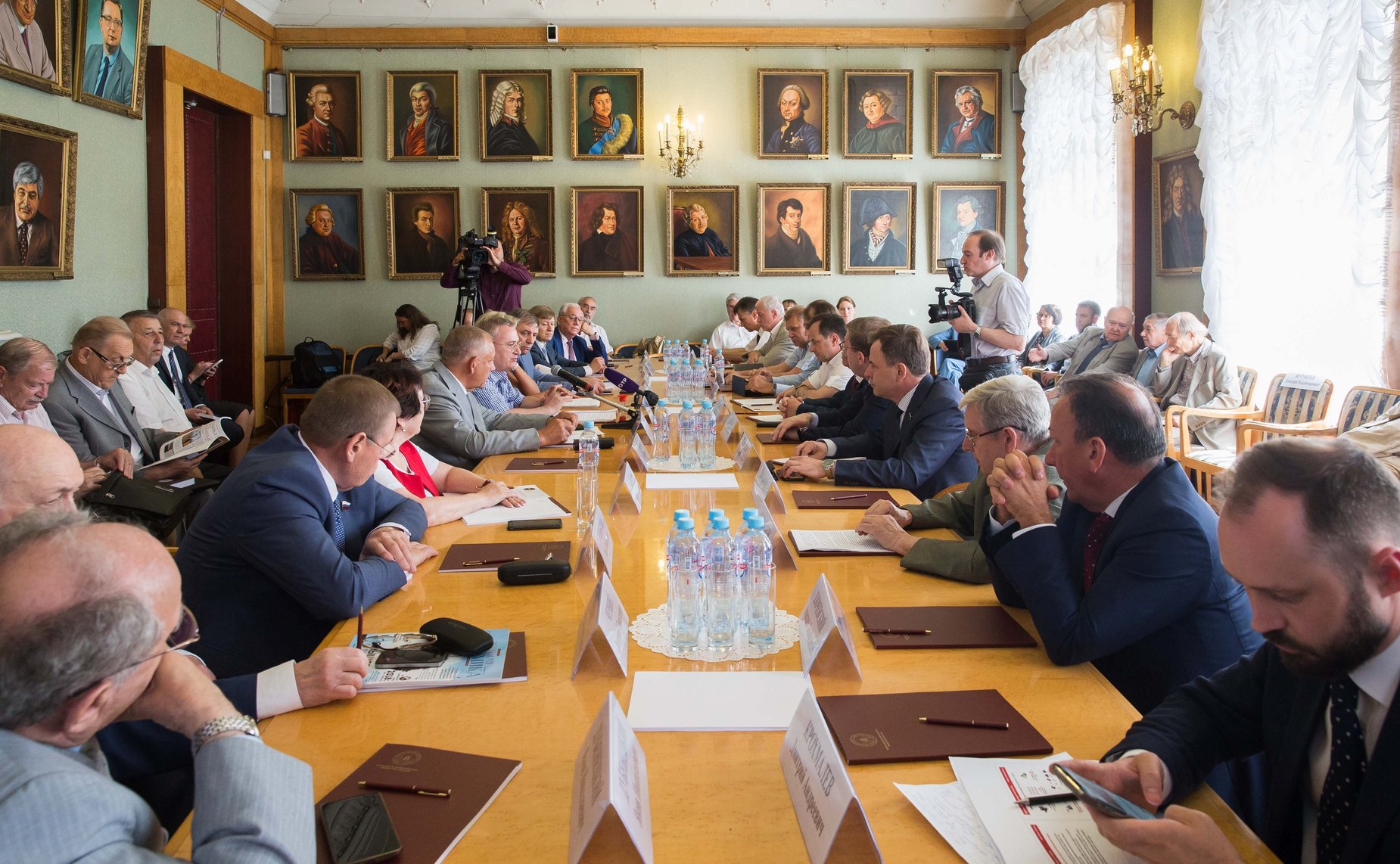 Заседание Временной комиссии СФ по вопросам законодательного обеспечения развития технико-технологической базы агропромышленного комплекса РФ