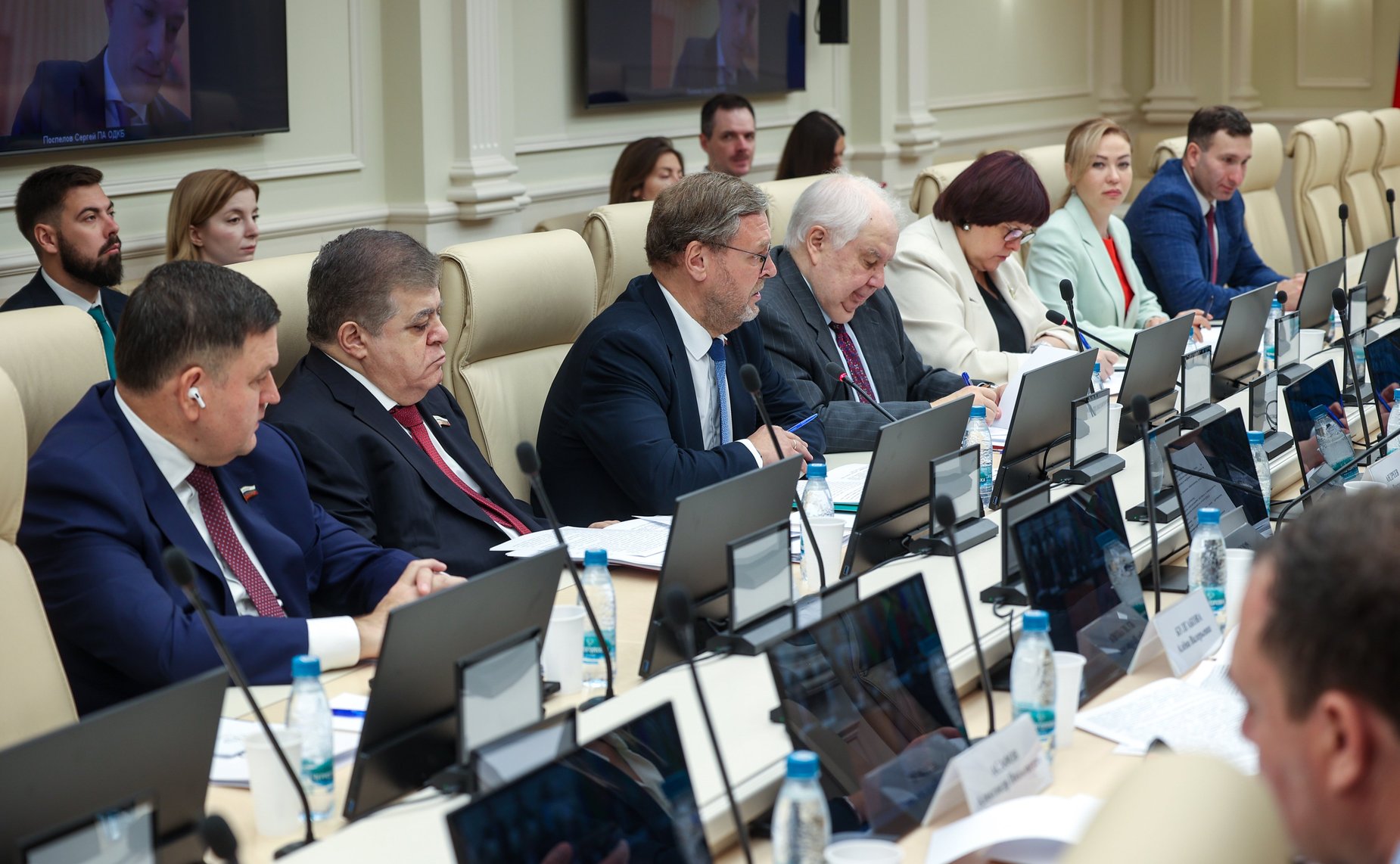 Круглый стол Комитета Совета Федерации по международным делам на тему «О целесообразности дальнейшего участия Российской Федерации в деятельности Бюро по демократическим институтам и правам человека ОБСЕ»