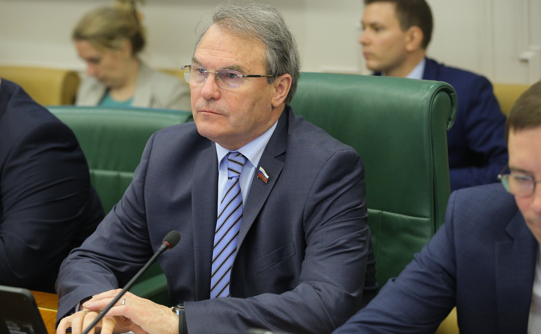 Игорь Морозов