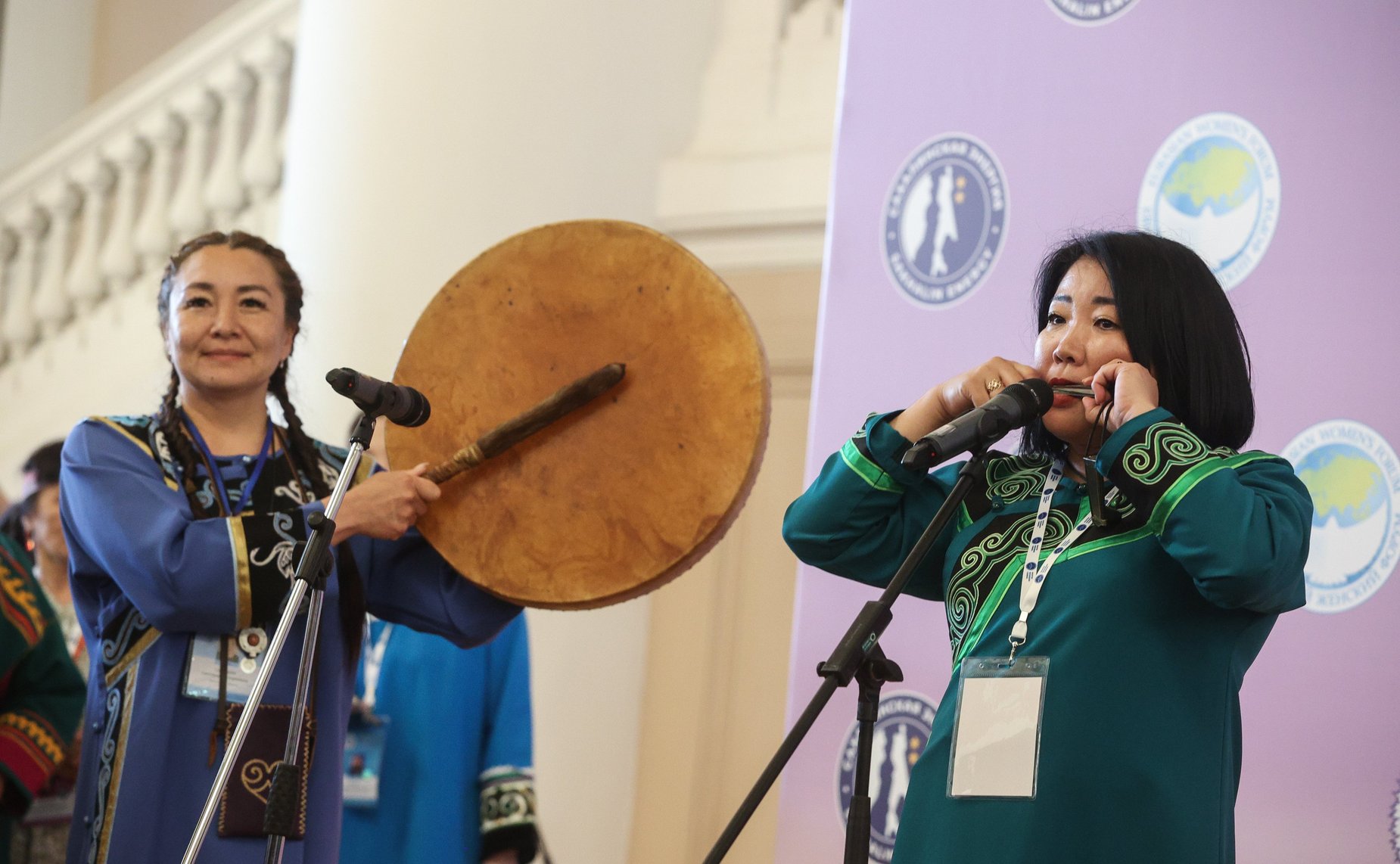 Первый Форум женщин Севера