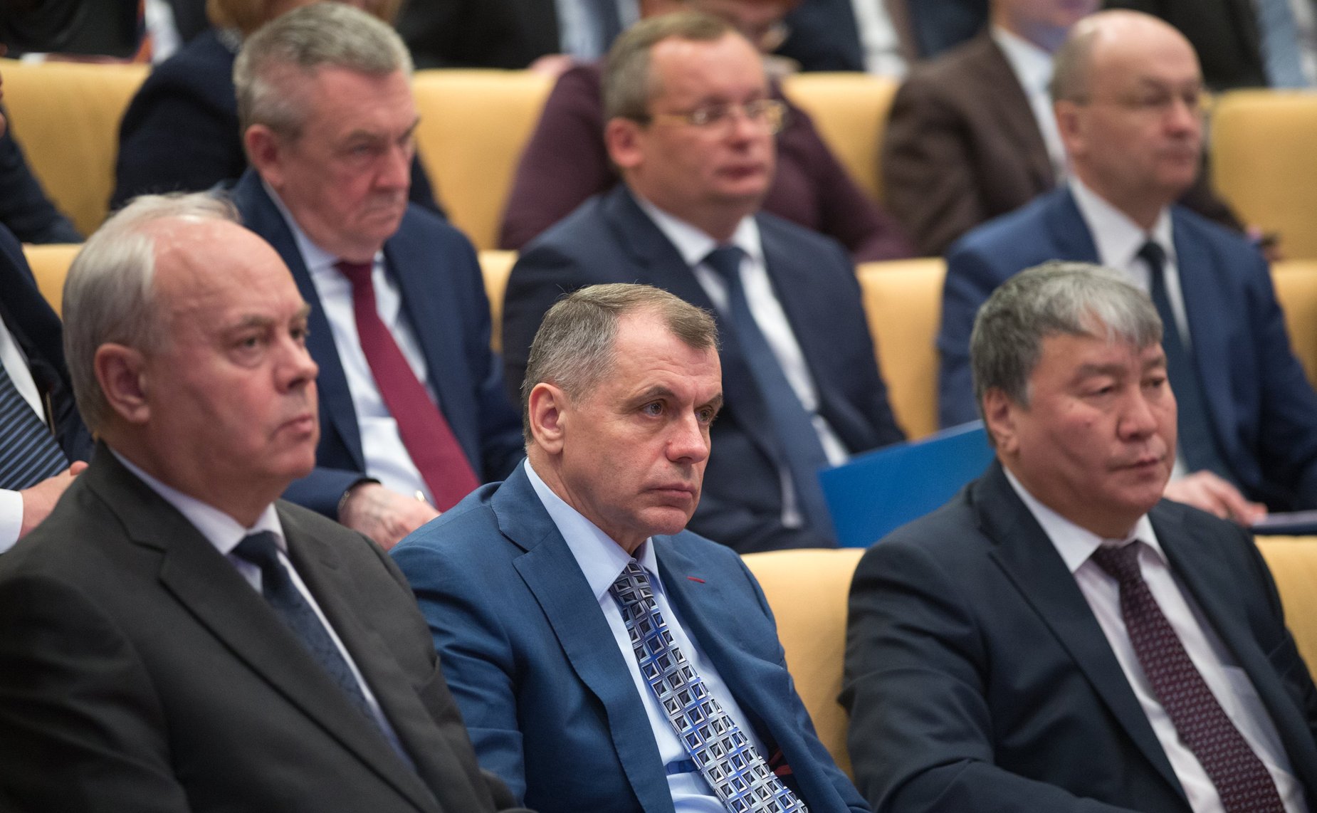 В. Константинов