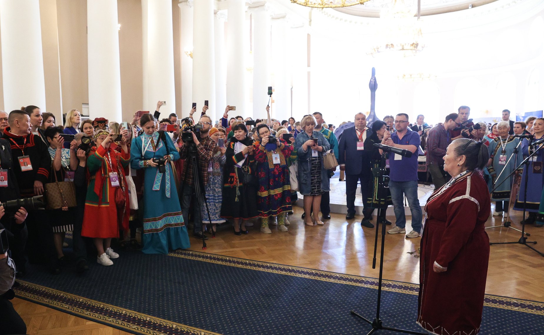 Первый Форум женщин Севера