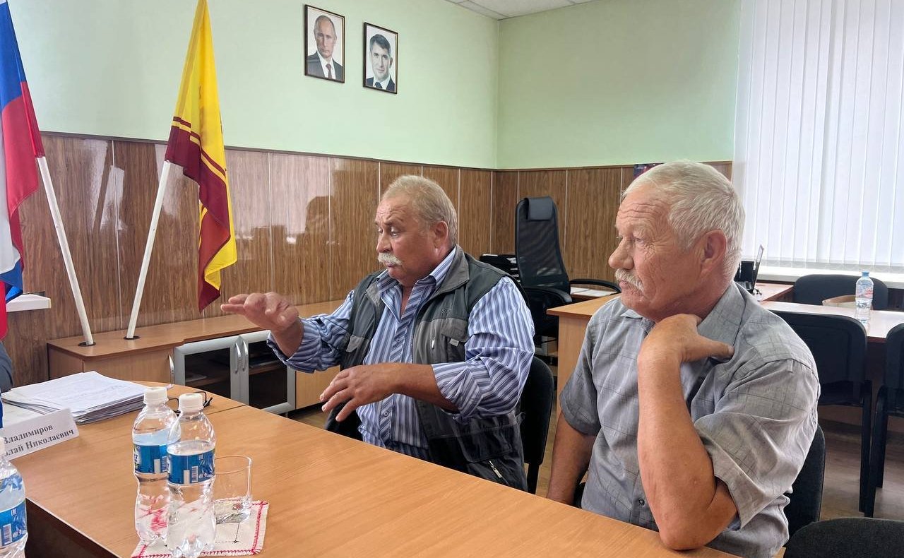 Николай Владимиров встретился с жителями города Козловки и Козловского округа