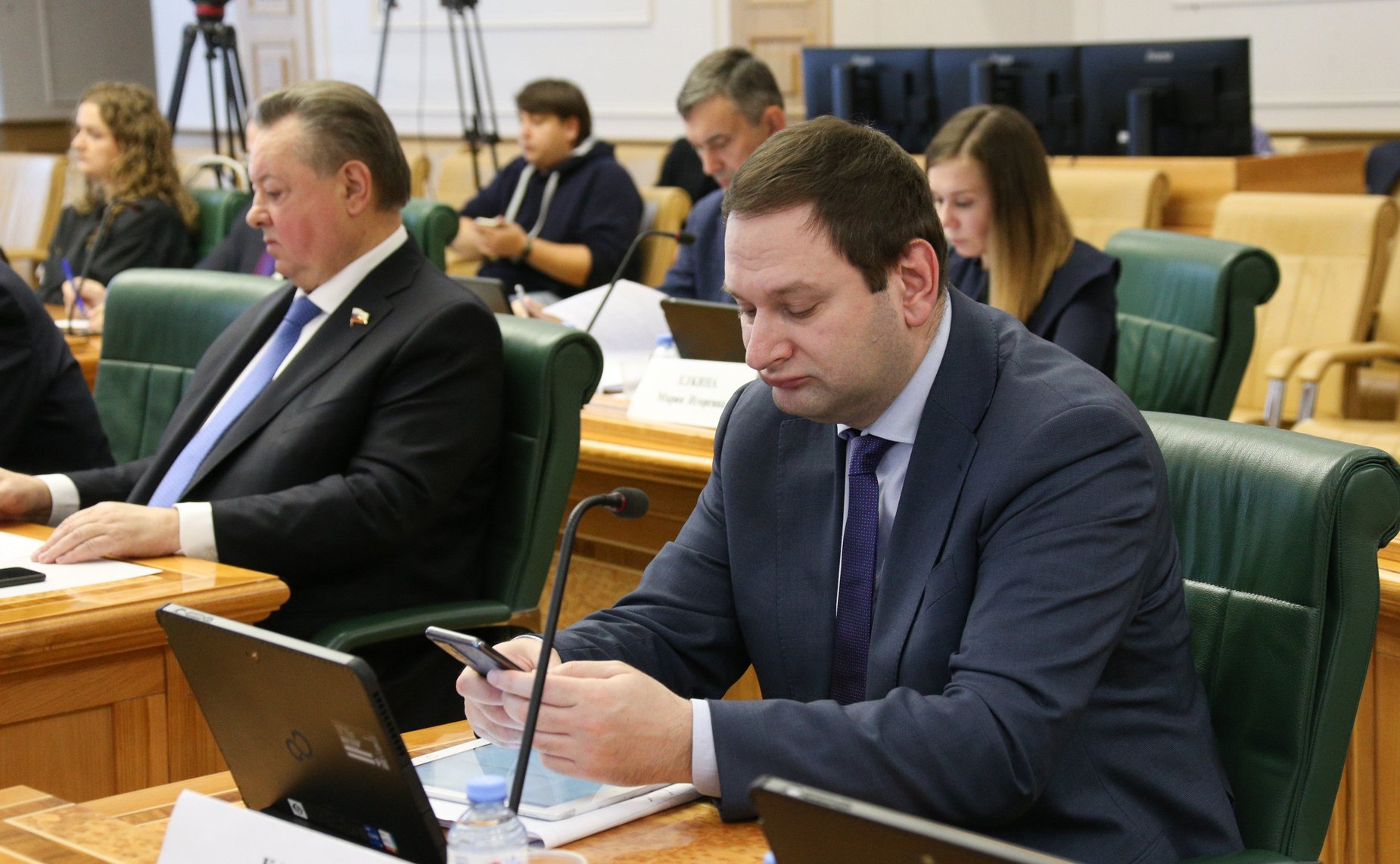 Встреча сенаторов Российской Федерации с руководителем Федерального агентства по рыболовству Ильёй Шестаковым в формате «Открытого диалога»