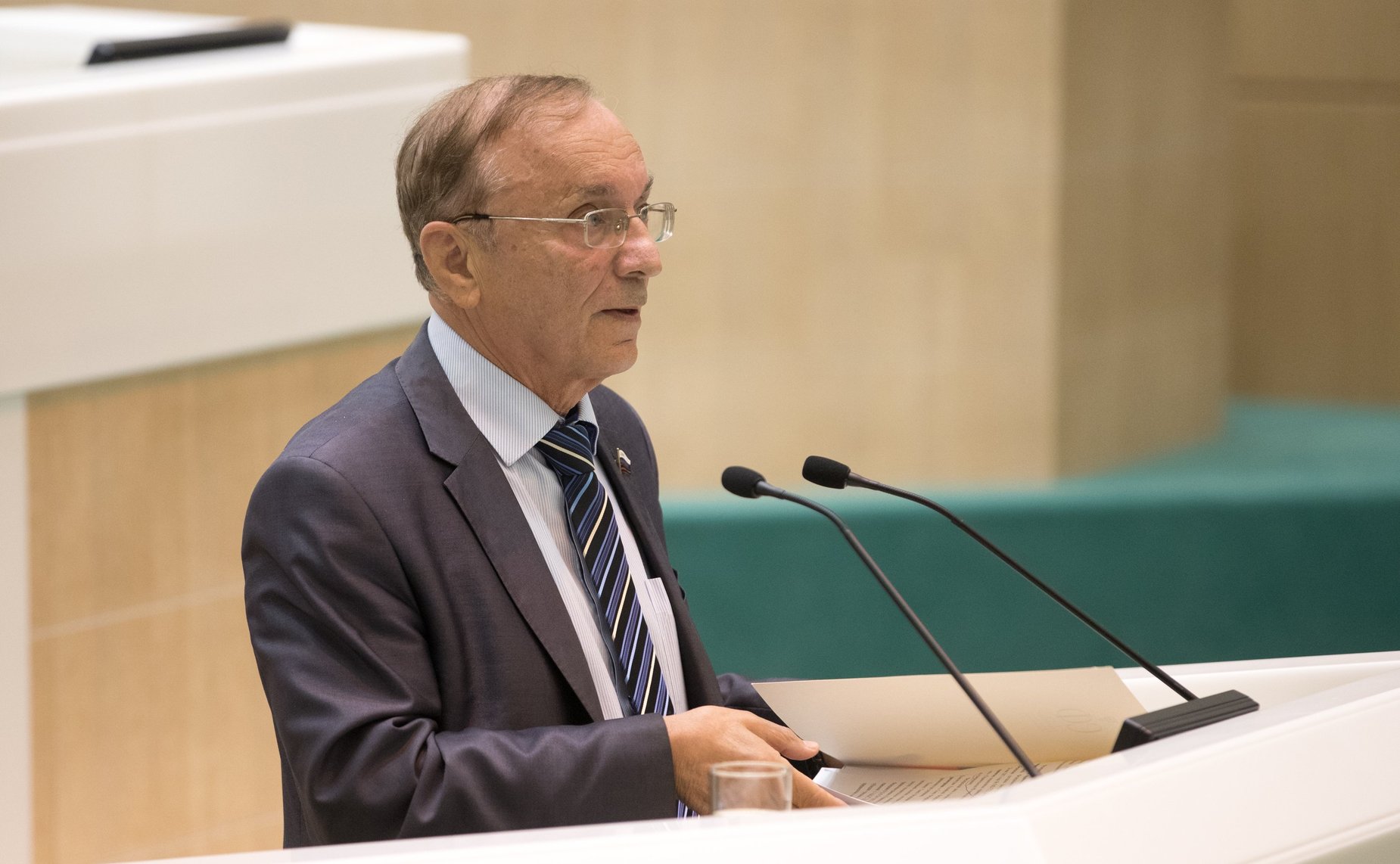 И. Чернышенко