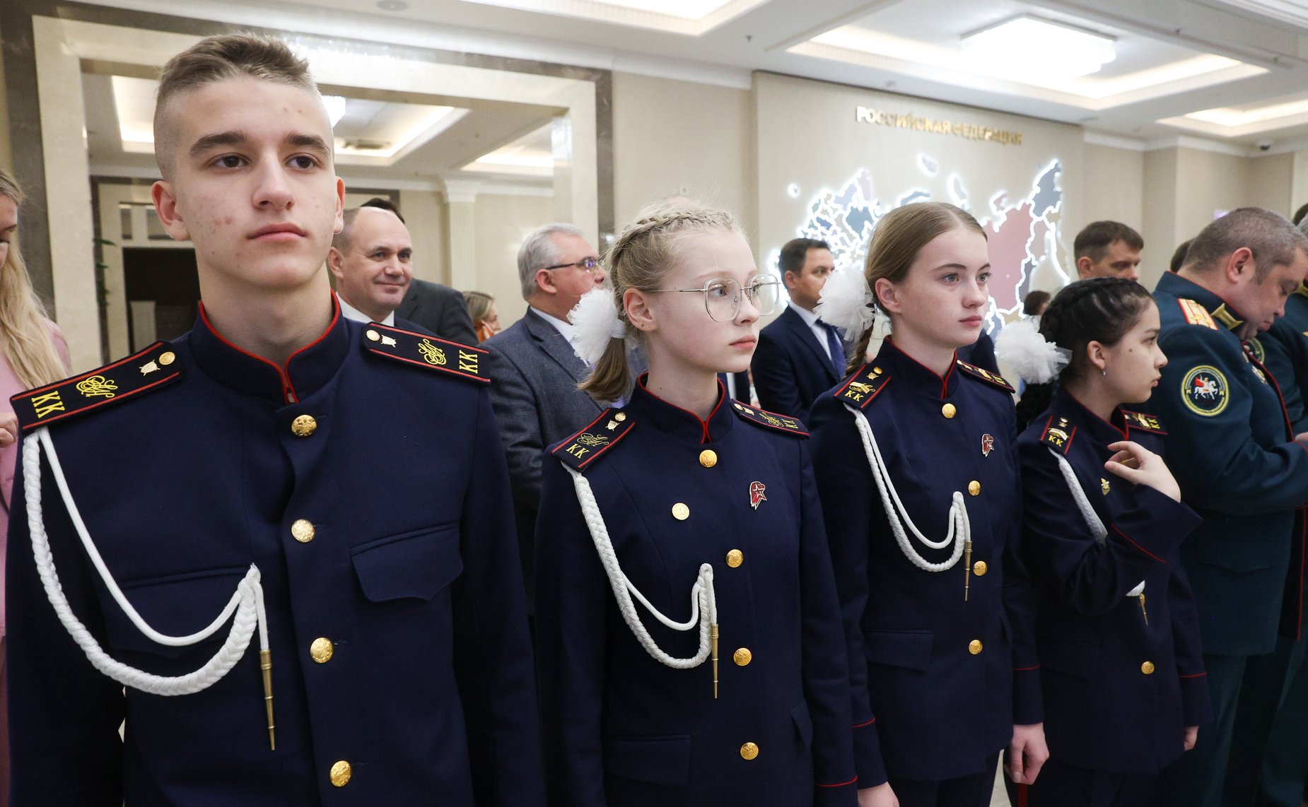 Открытие фотовыставки «Следственный комитет России сегодня» (в зоне проведения СВО)