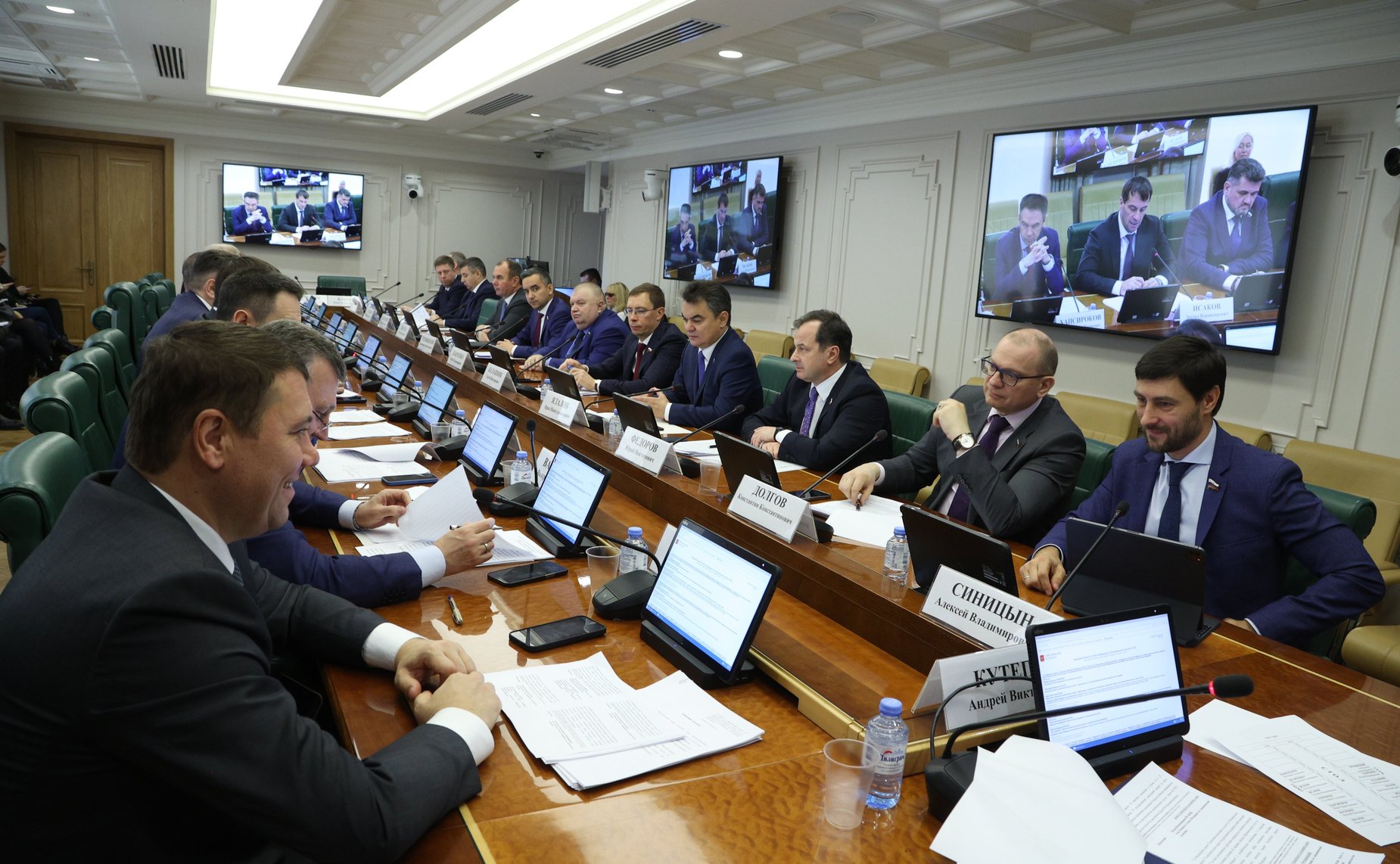 Заседание Комитета СФ по экономической политике