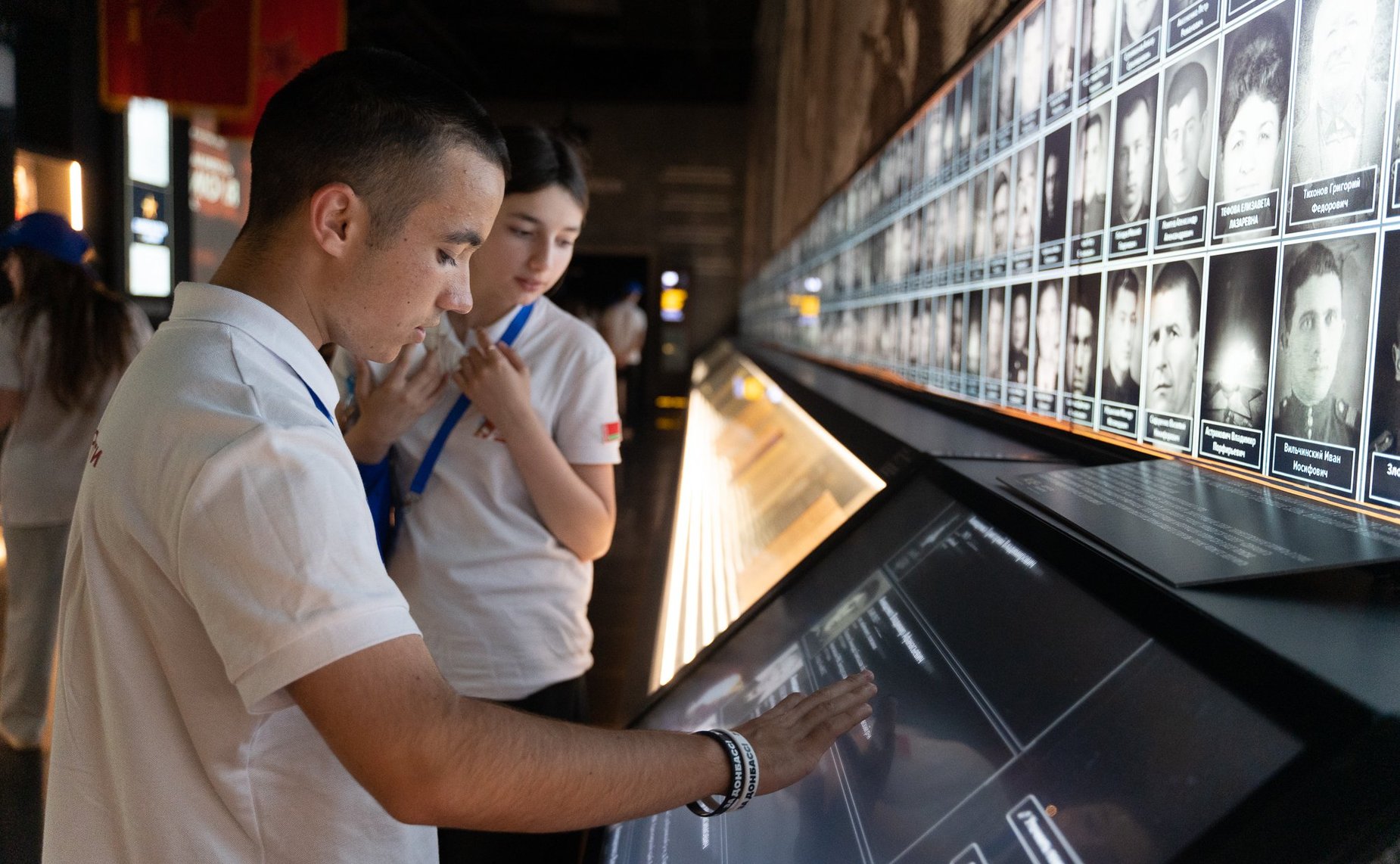 Валентина Матвиенко встретилась с участниками культурно-образовательного проекта «Поезд Памяти»