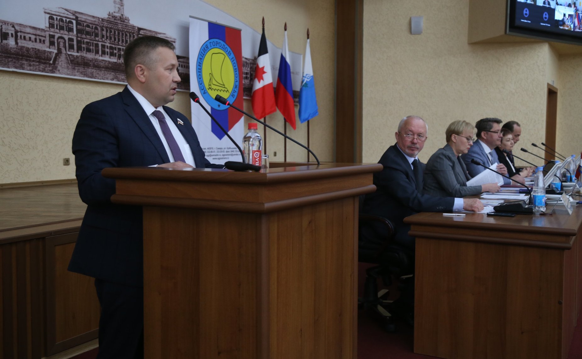 Денис Гусев принял участие в Общем собрании членов Ассоциации городов Поволжья в Ижевске