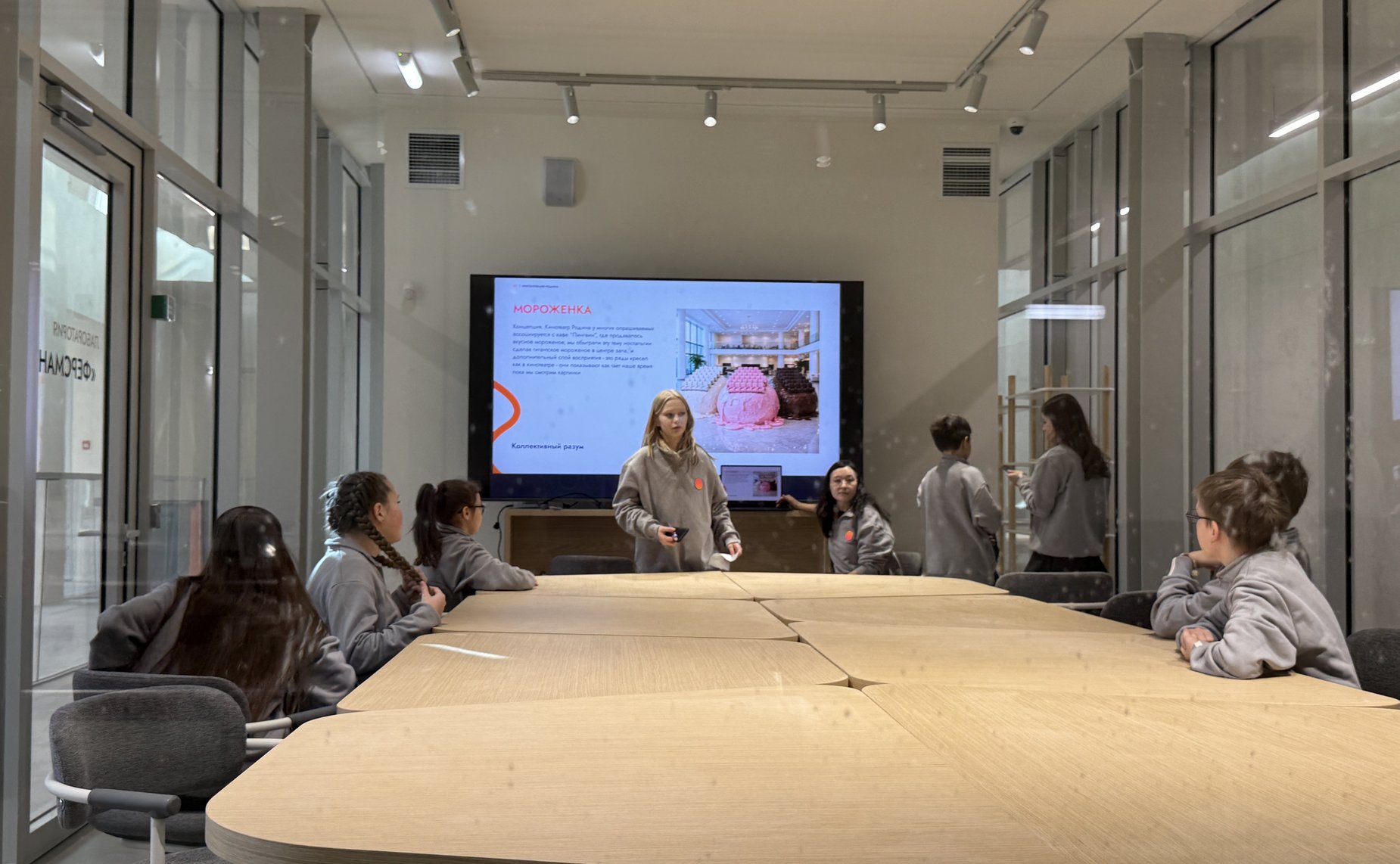 В Мурманске состоялось торжественное открытие первого за полярным кругом центра научно-технологического творчества «Родина»