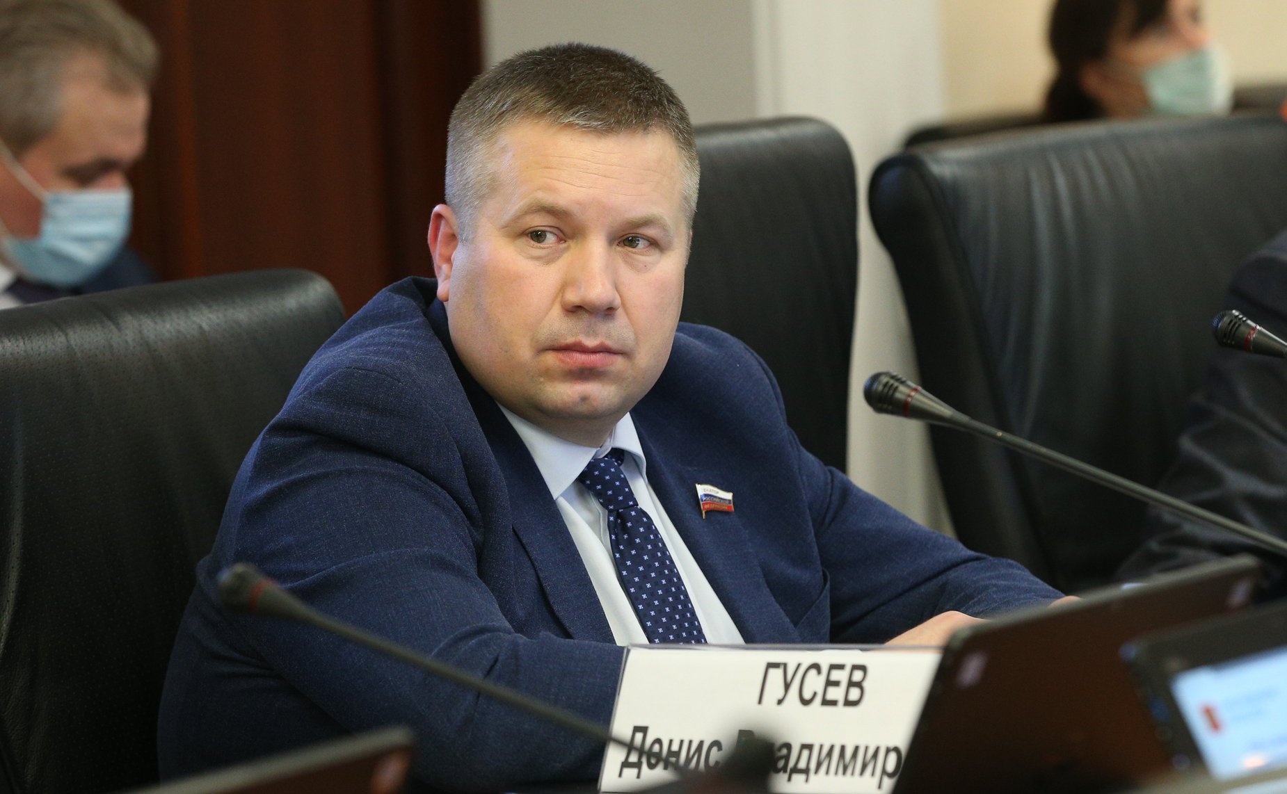 Денис Гусев