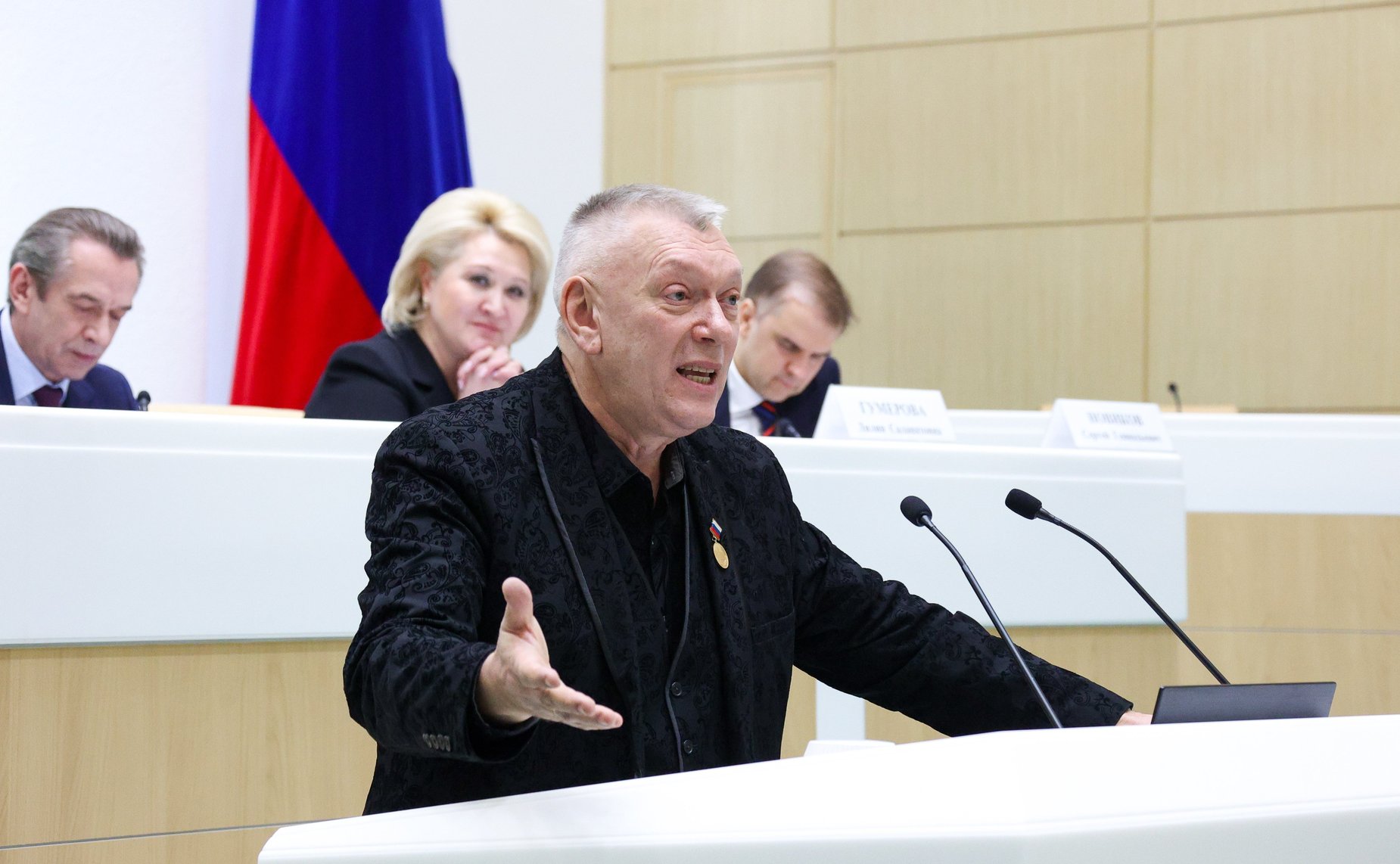 Председатель Совета Федерации Валентина Матвиенко провела встречу с деятелями театрального искусства