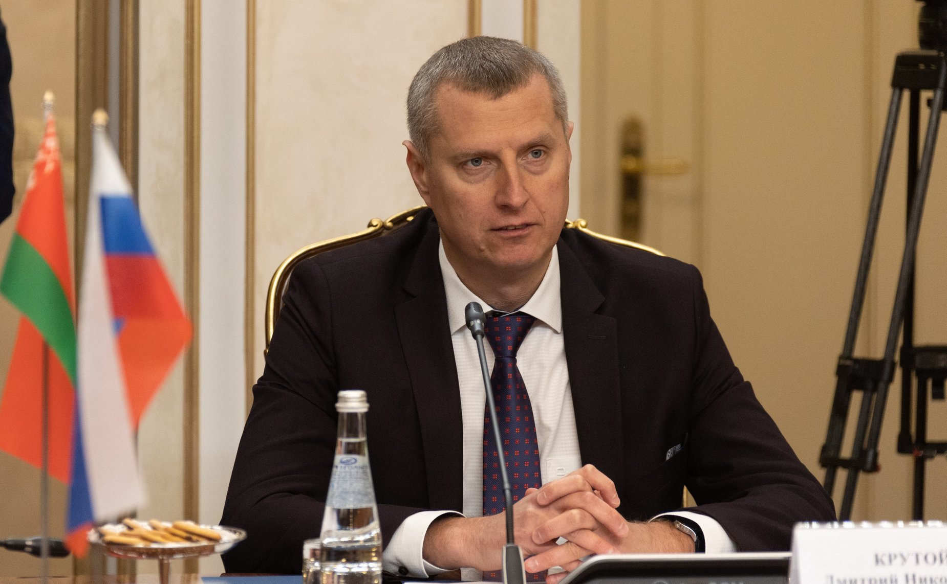 Встреча заместителя Председателя СФ Юрия Воробьева с Чрезвычайным и Полномочным Послом Республики Беларусь в РФ