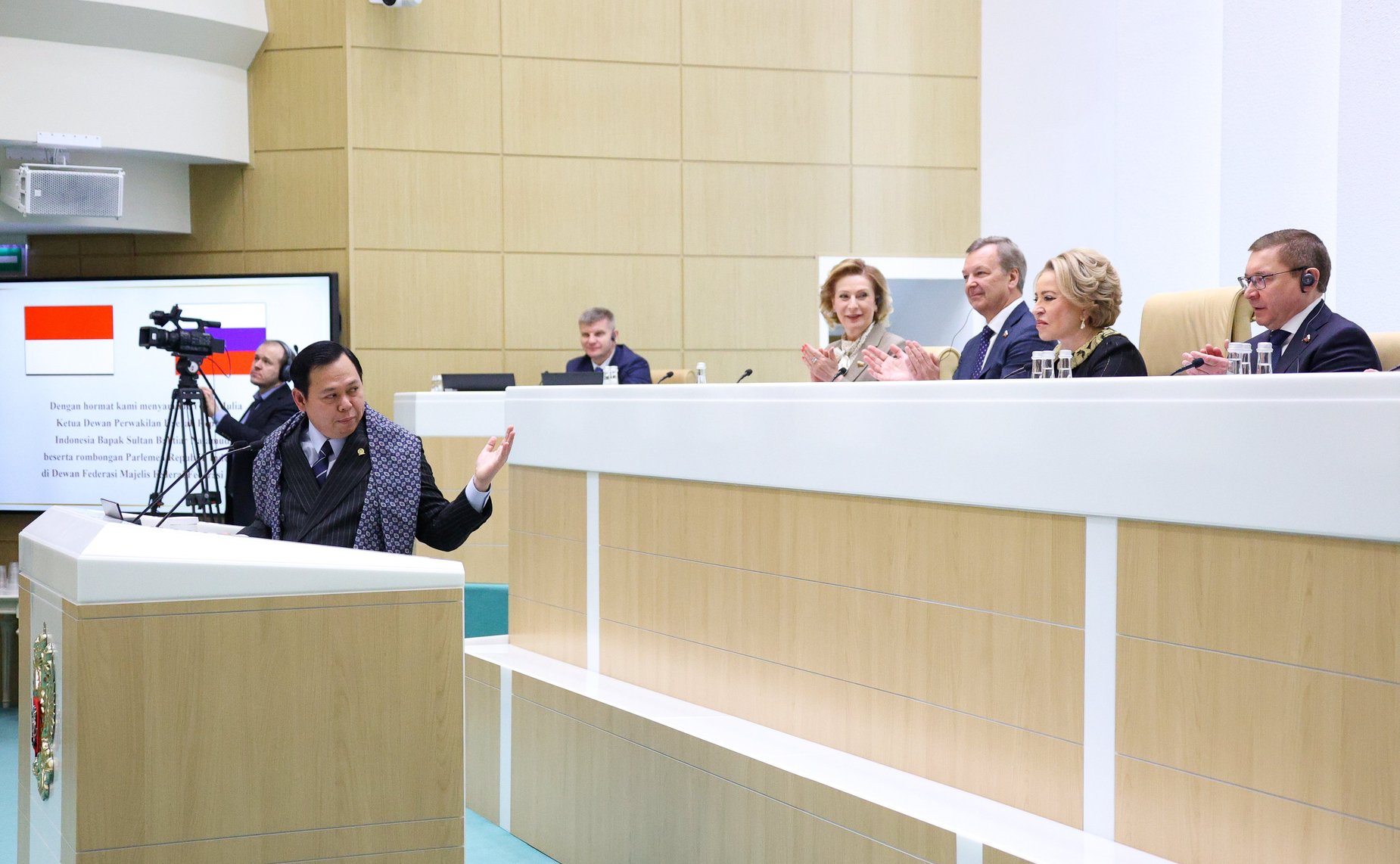 Председатель Совета представителей регионов Республики Индонезии Султан Бактиар Наджамудин