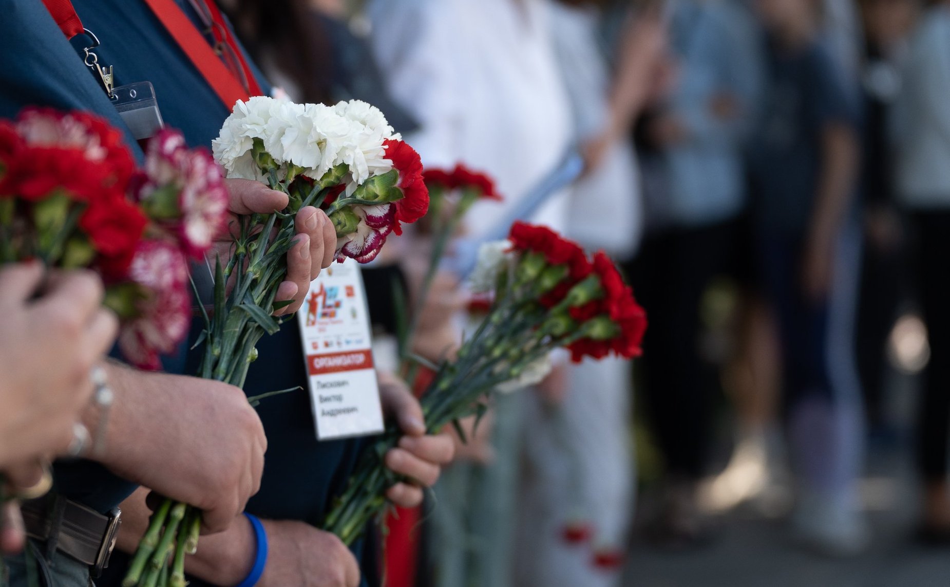 Участники культурно-образовательного проекта «Поезд Памяти» почтили память героев блокадного Ленинграда