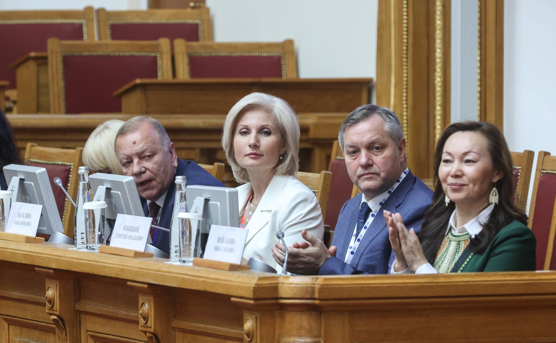 Первый Форум женщин Севера