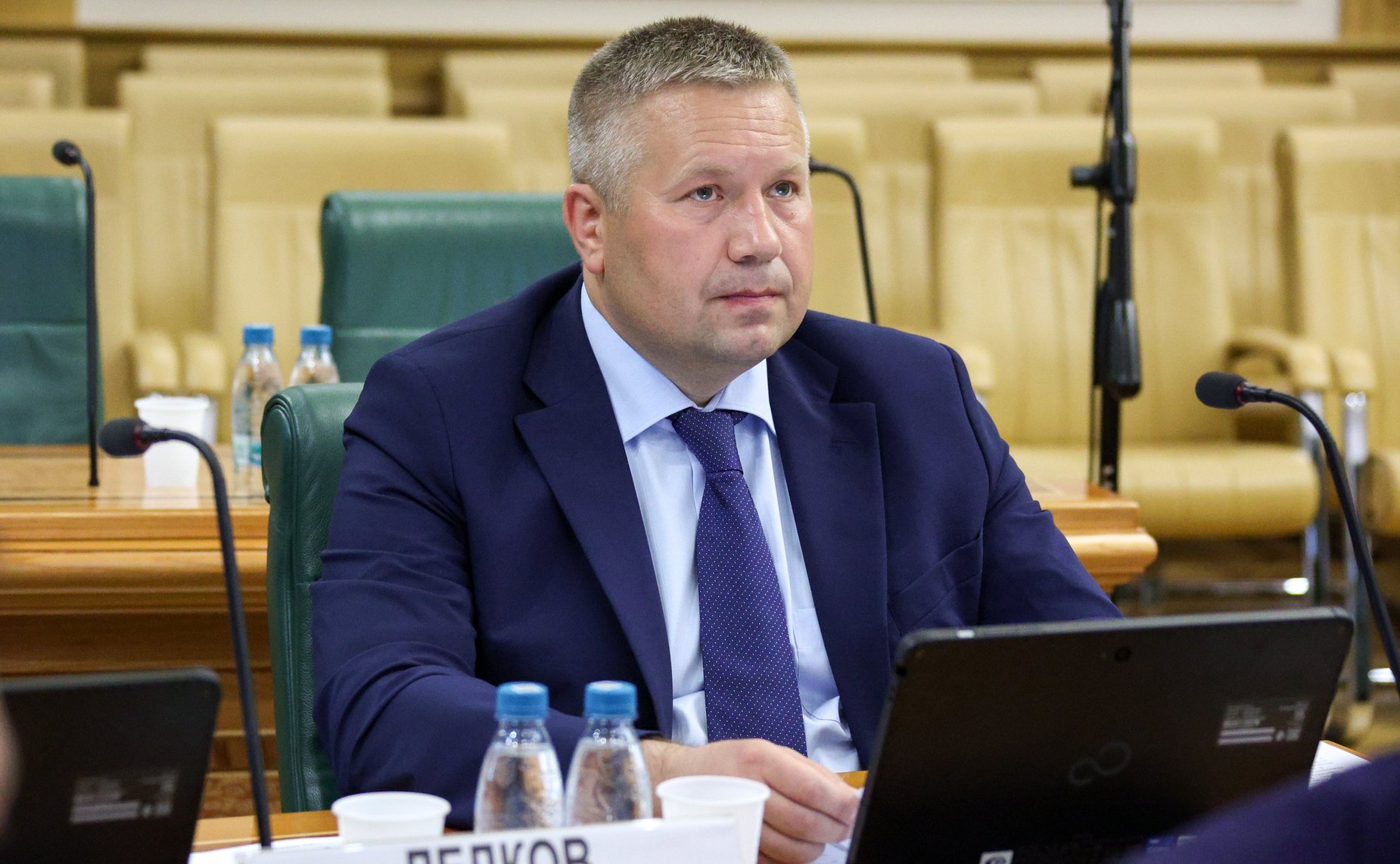 Денис Гусев