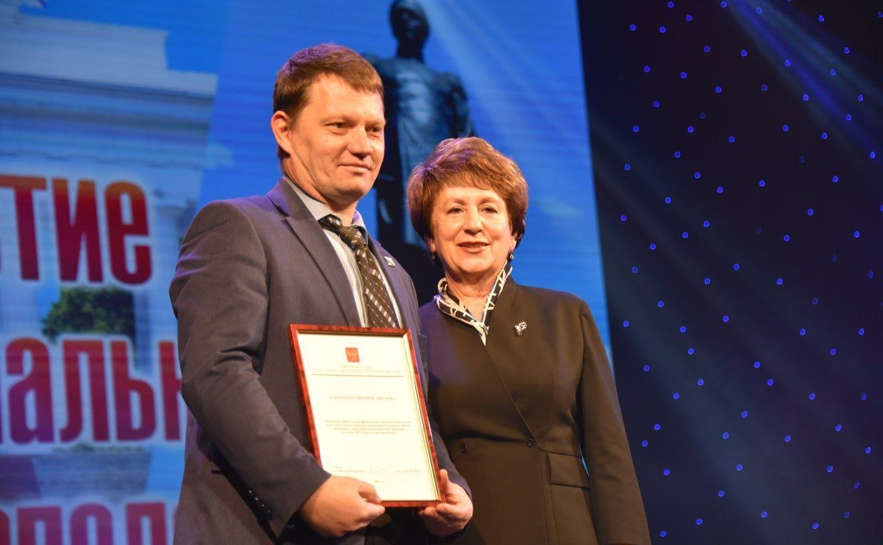 Екатерина Алтабаева и Сергей Колбин приняли участие в торжествах по случаю 85-летия Ленинского муниципального округа Севастополя