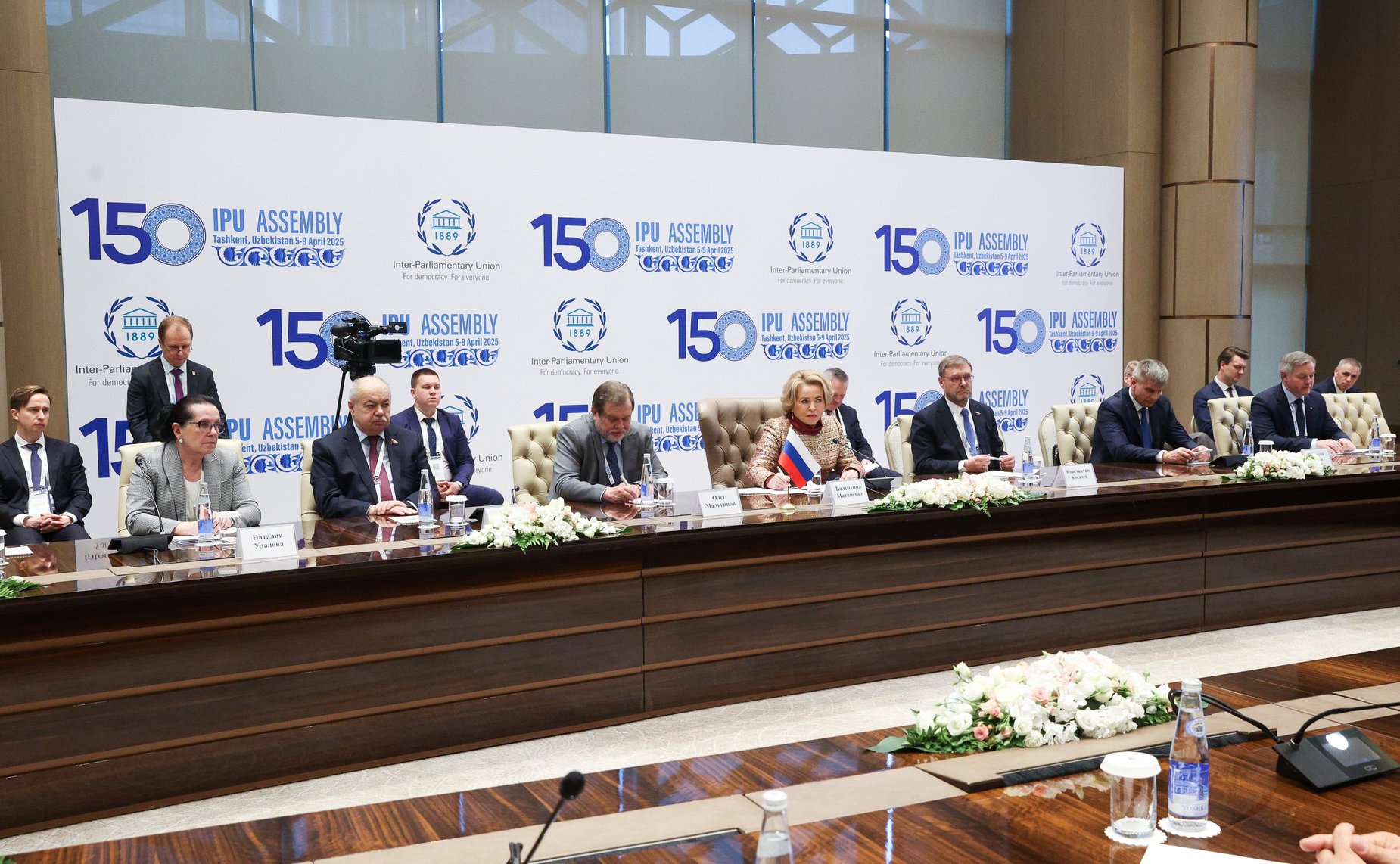 Председатель Совета Федерации Валентина Матвиенко провела встречу с Председателем Сената Олий Мажлиса Республики Узбекистан Танзилой Нарбаевой