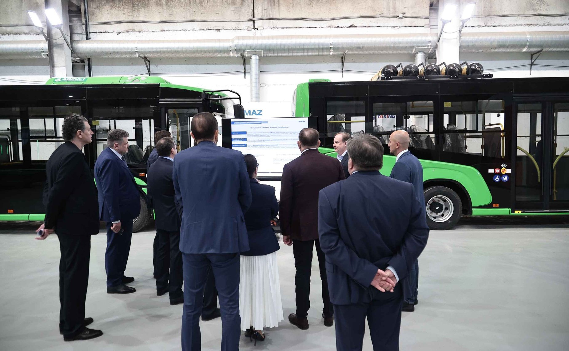 Сенаторы РФ посетили Сибирский автобусный завод в Ульяновске