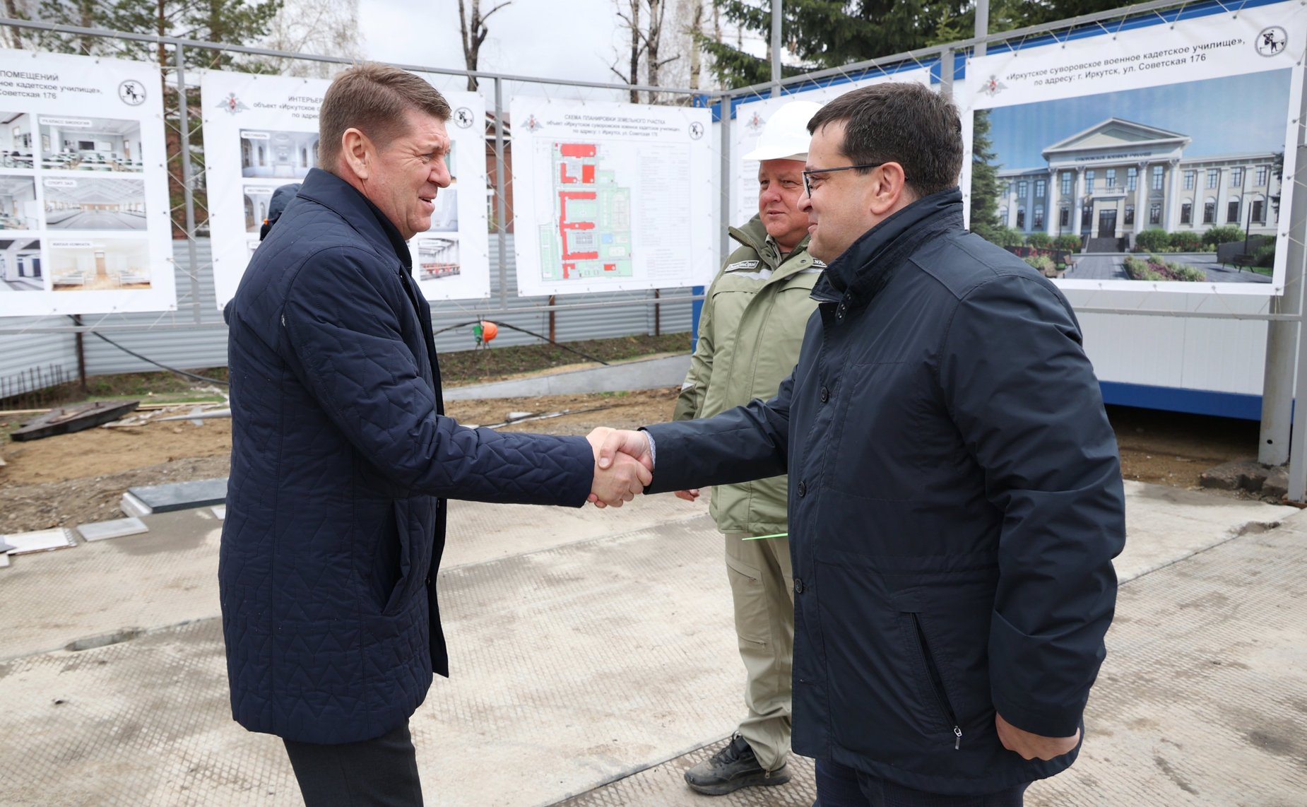 Делегация СФ посетила строительство Иркутского суворовского военного кадетского училища