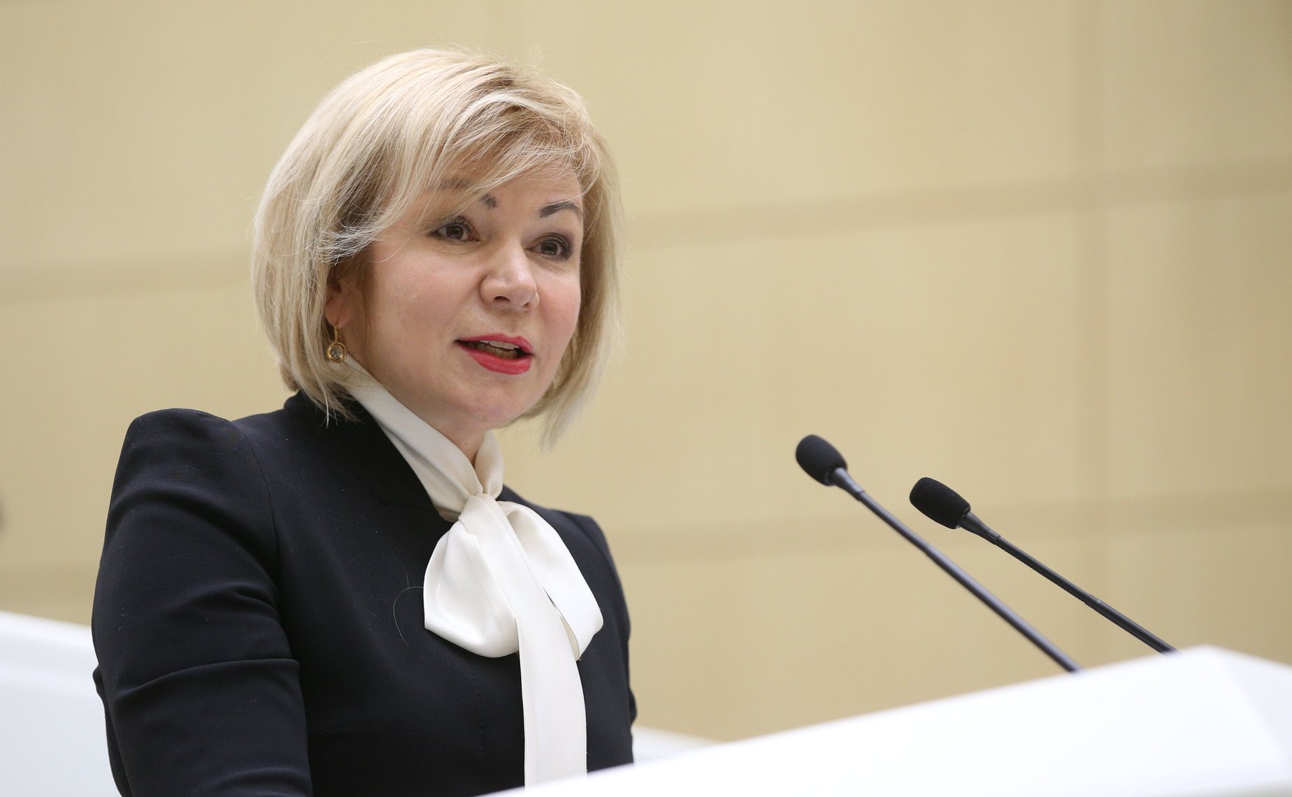 Елена Зленко