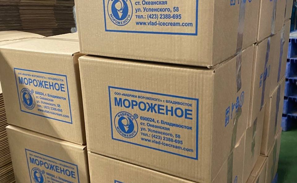 Людмила Талабаева в ходе поездки в регион посетила Владивостокскую «Фабрику Мороженого»