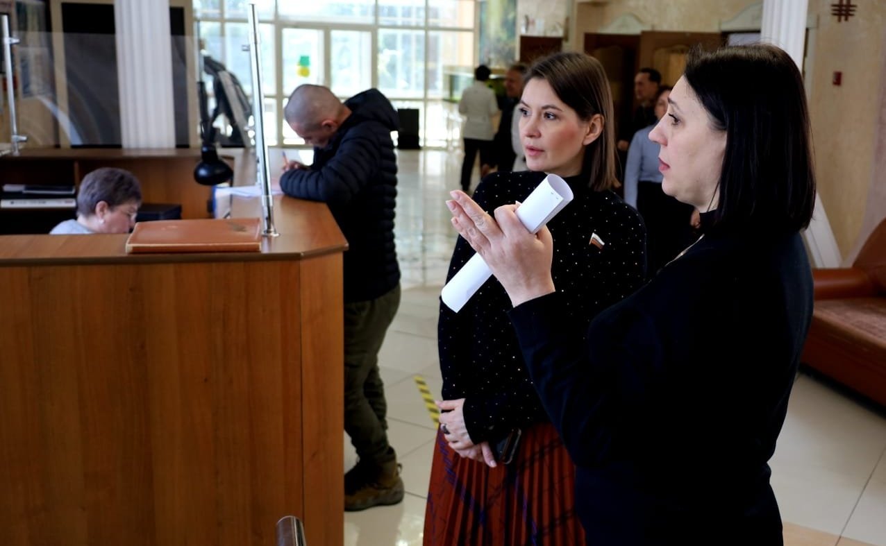 Маргарита Павлова в ходе региональной поездки посетила военный санаторий в Чебаркуле